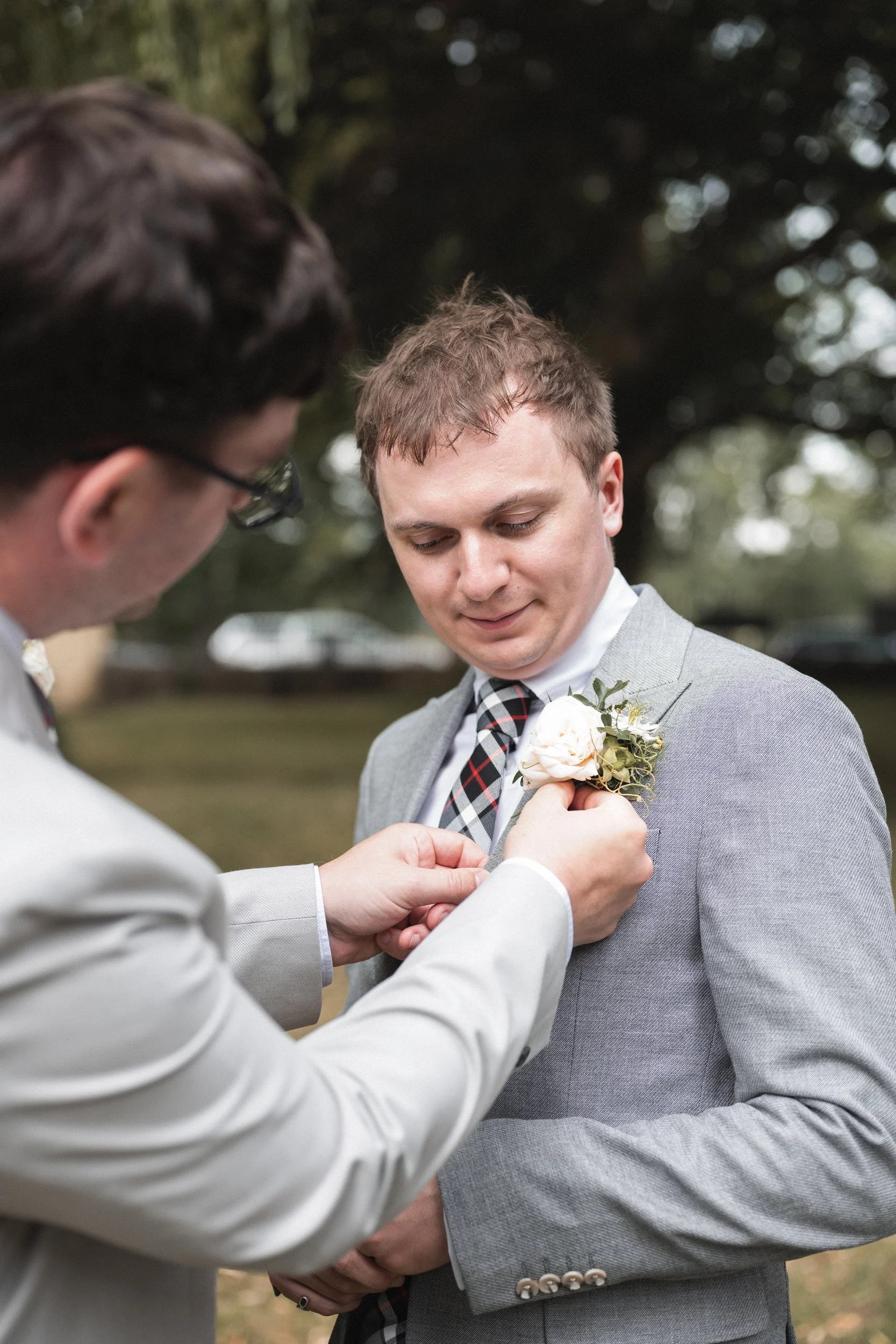 Oxfordshire-Wedding-Photographer-037.jpg