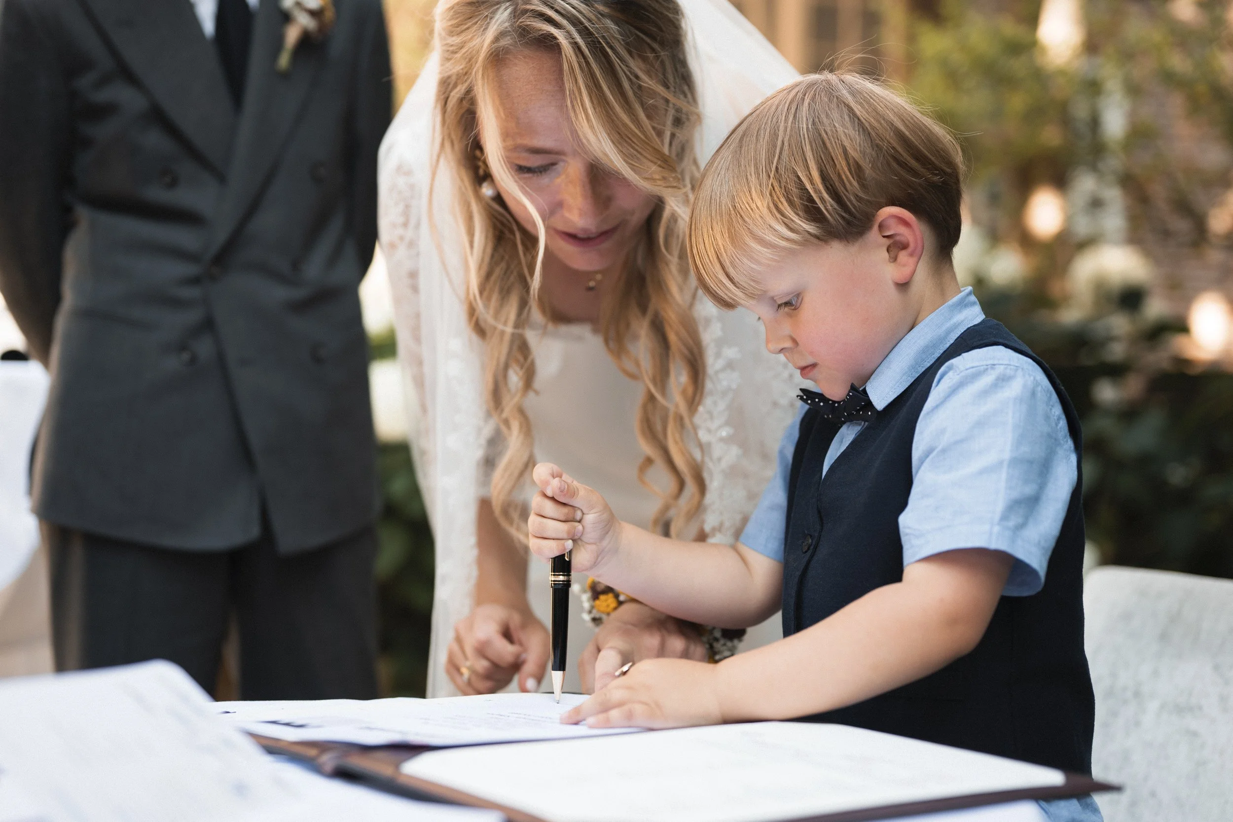 Oxfordshire-Garden-Wedding-Photographer-325.jpg