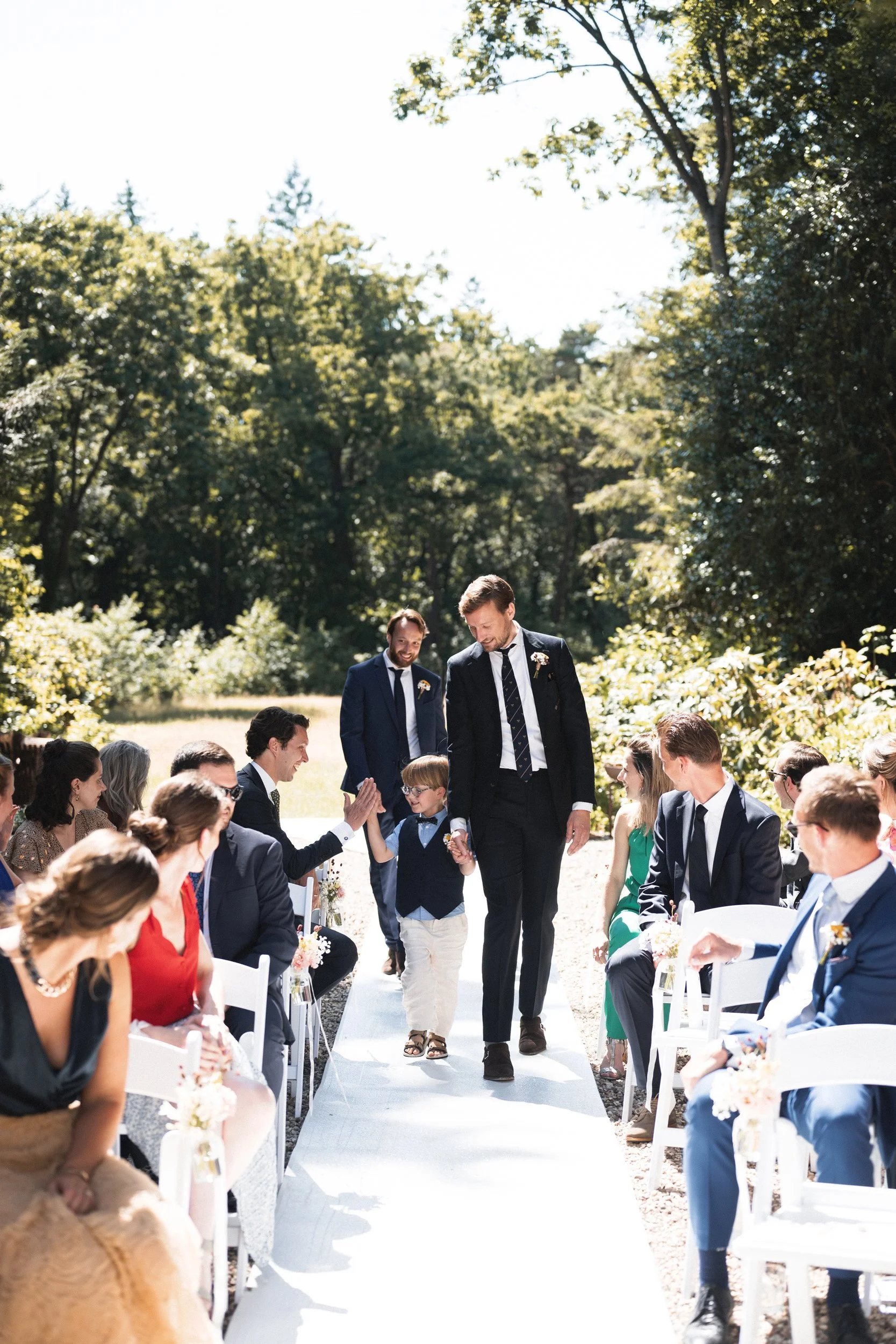 Oxfordshire-Garden-Wedding-Photographer-236.jpg