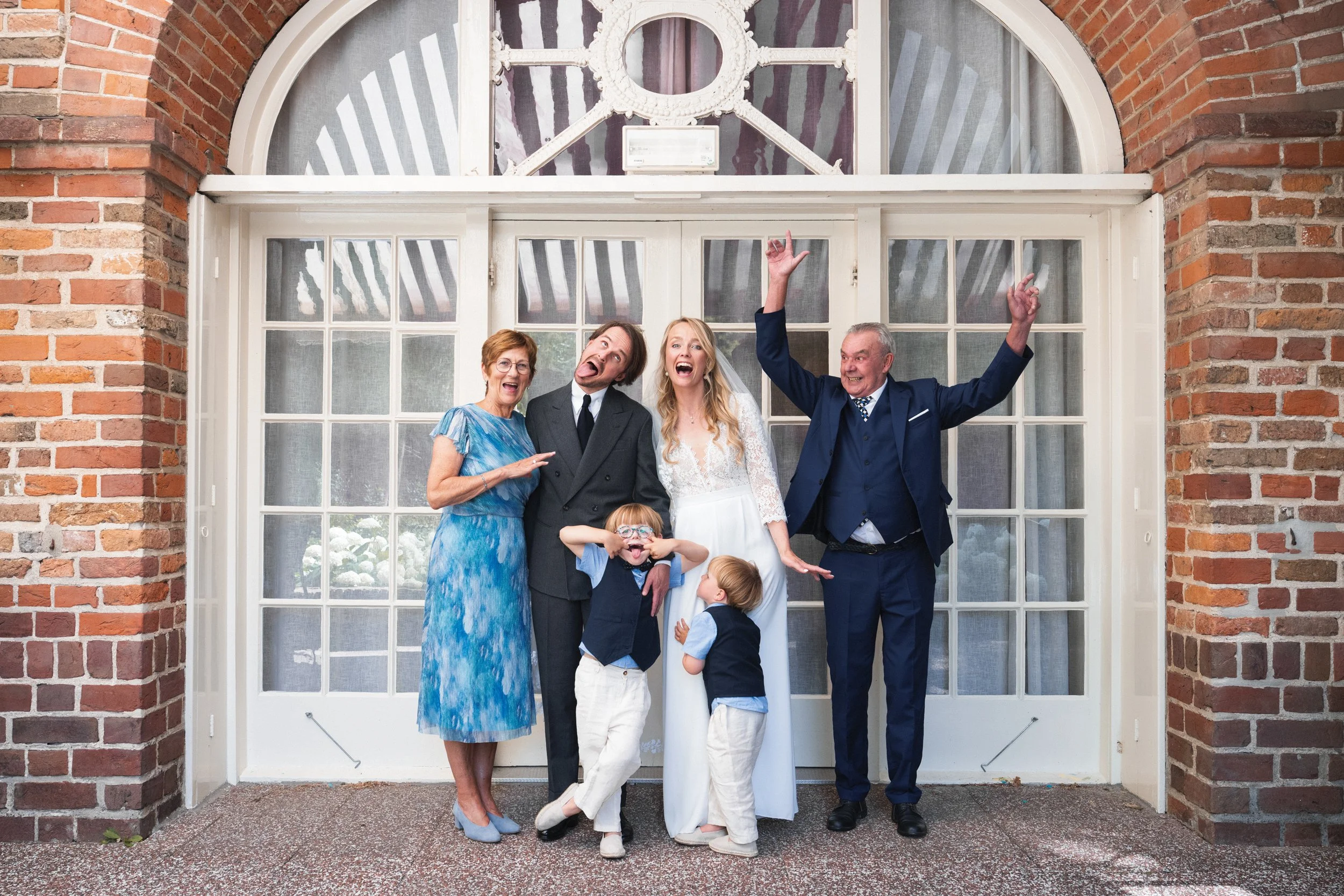 Oxfordshire-Garden-Wedding-Photographer-123.jpg
