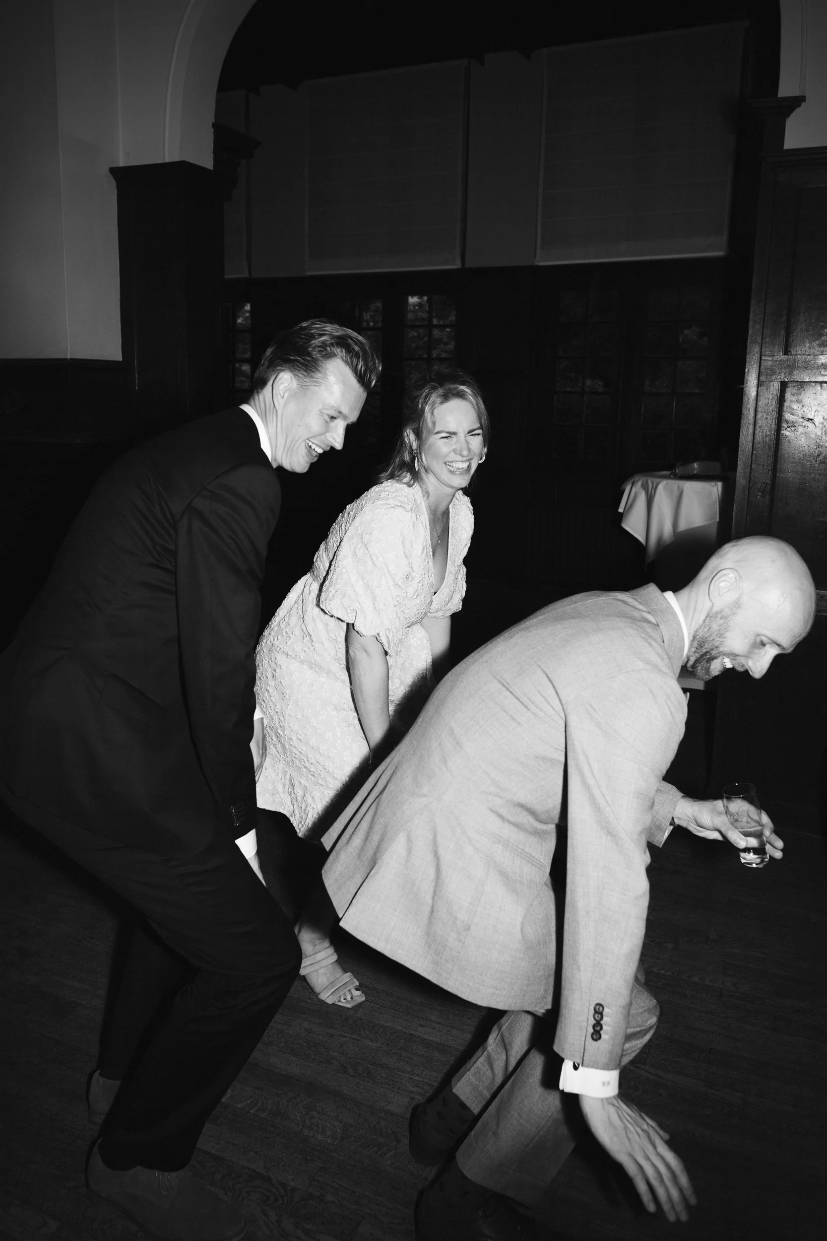 Oxfordshire-Garden-Wedding-Photographer-616.jpg