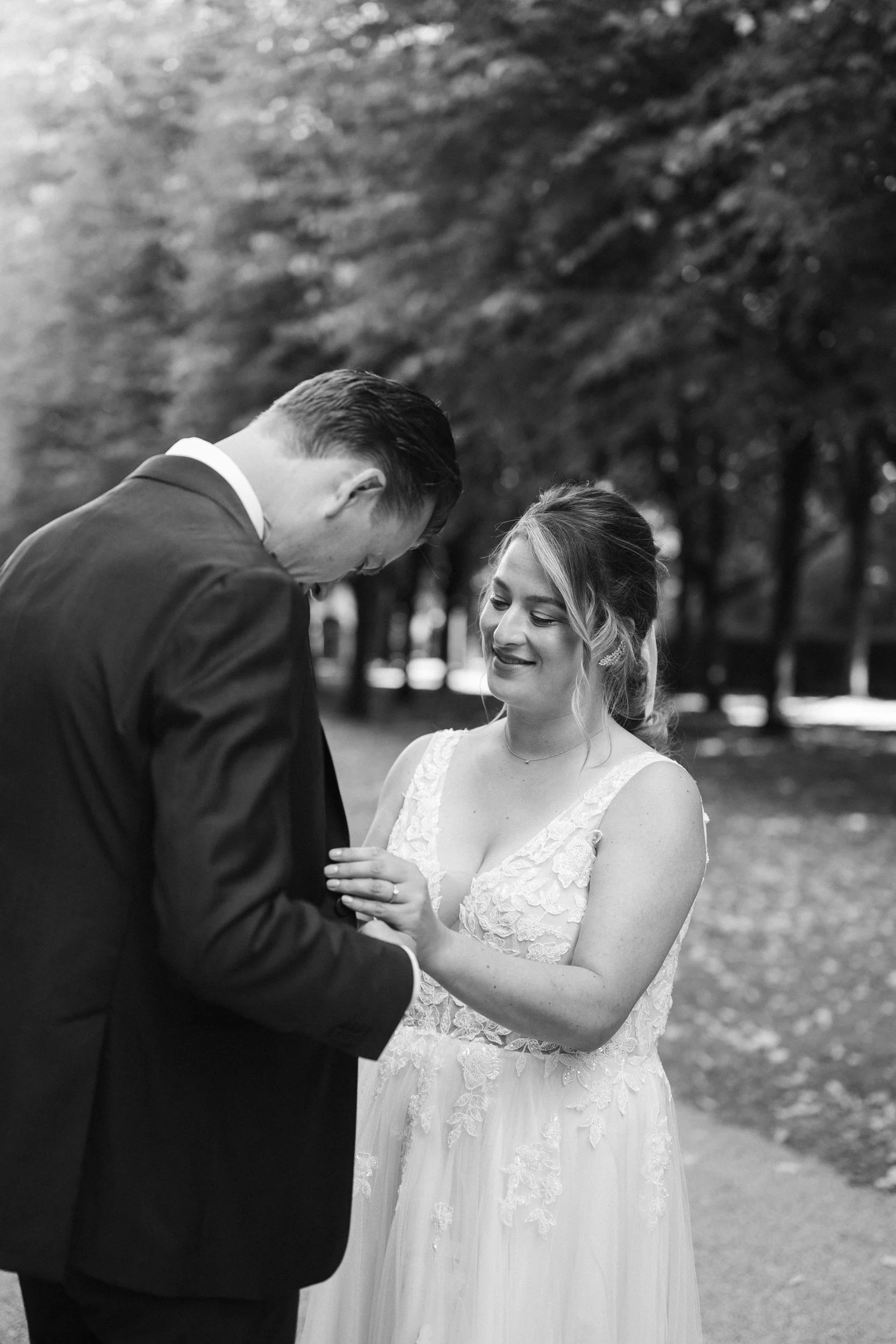 wedding-photographer-northamptonshire-bride-groom-couple-portraits-172.jpg