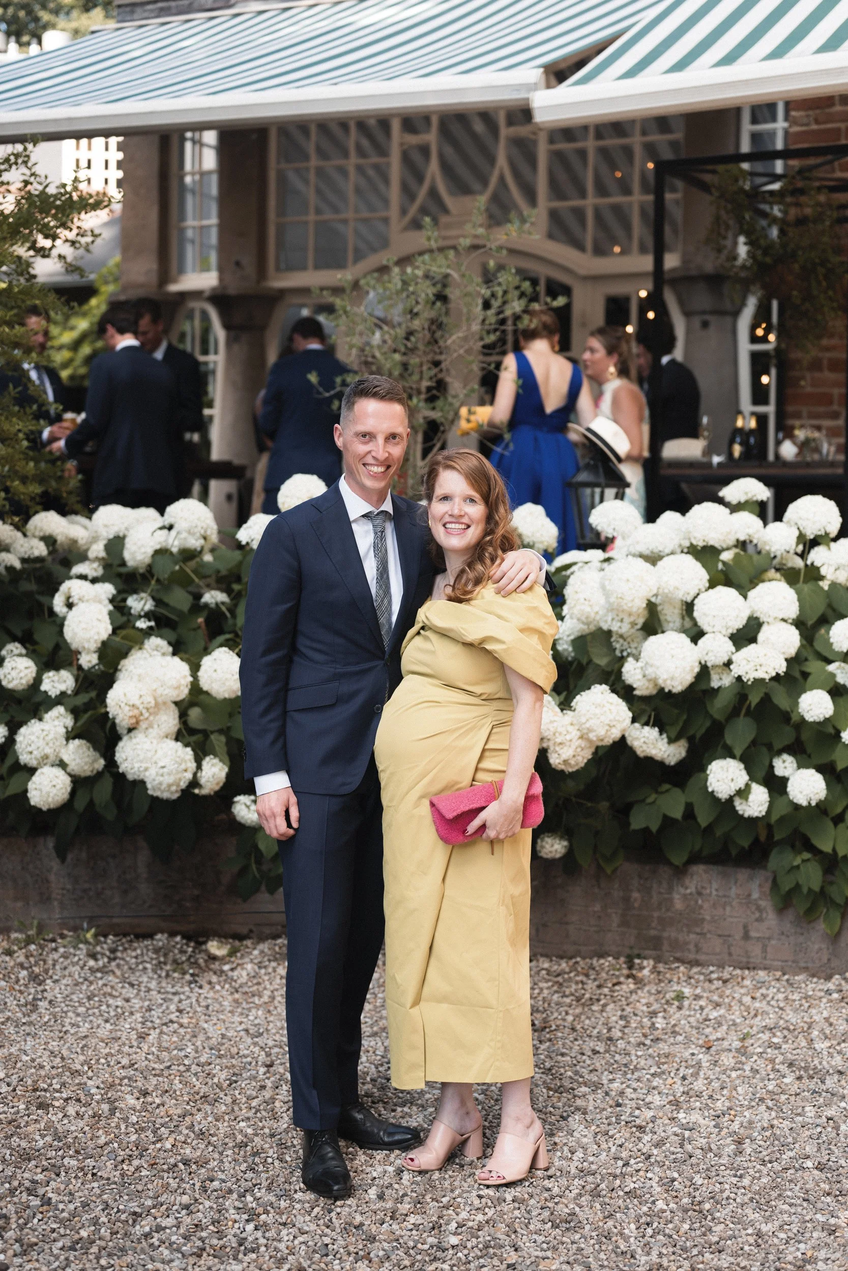 Oxfordshire-Garden-Wedding-Photographer-425.jpg