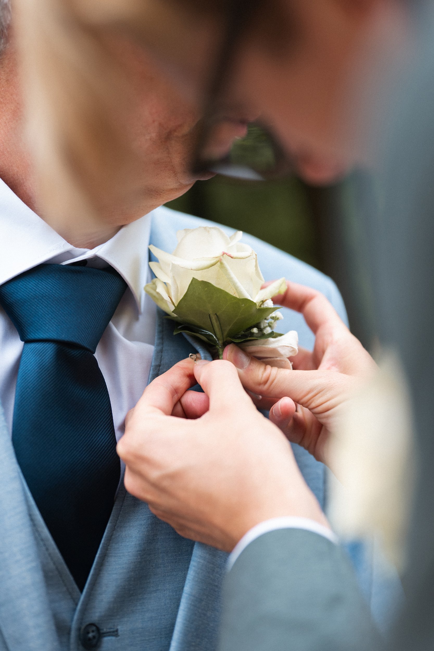 wedding-photographer-northamptonshire-bride-groom-couple-portraits-219.jpg