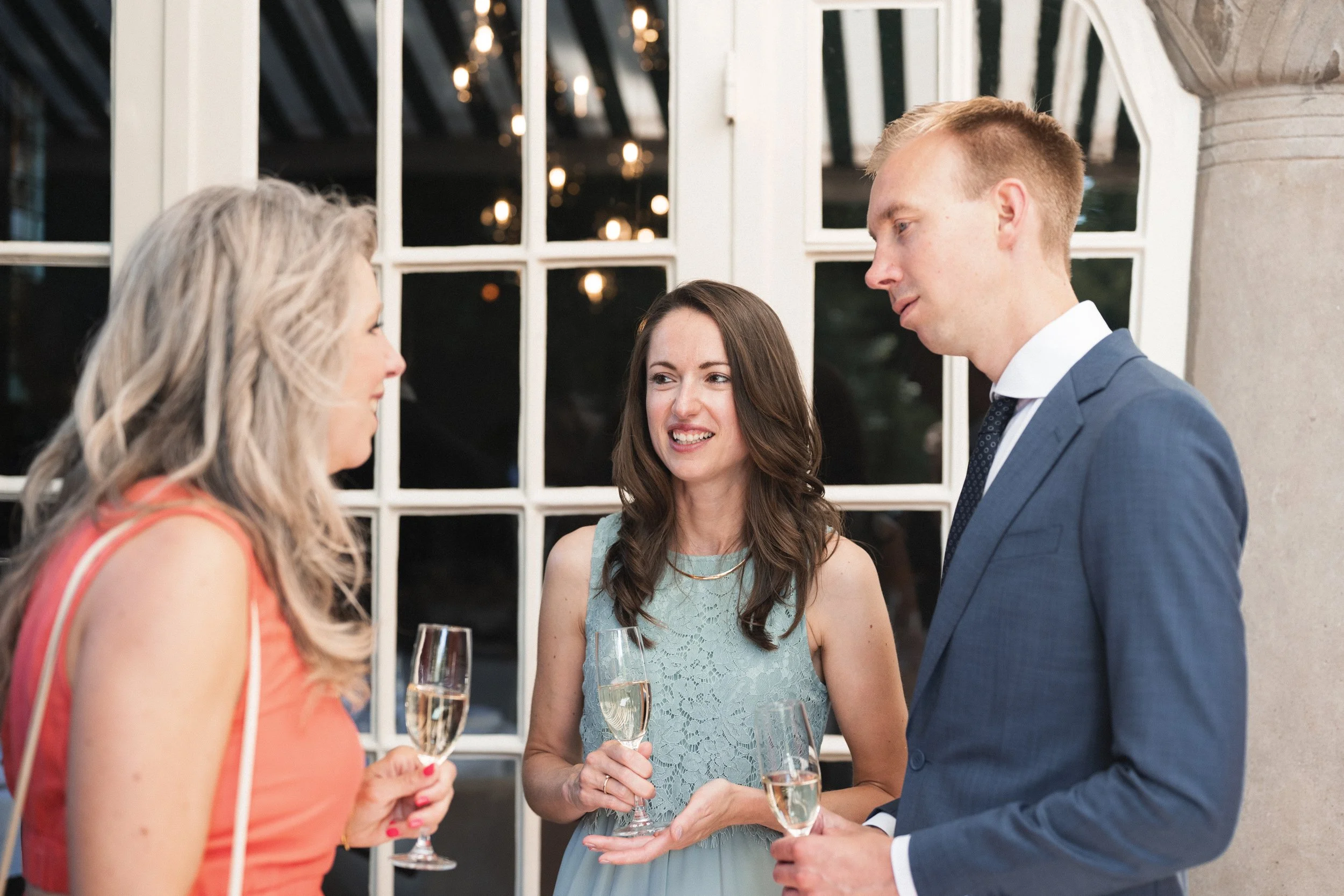 Oxfordshire-Garden-Wedding-Photographer-340.jpg