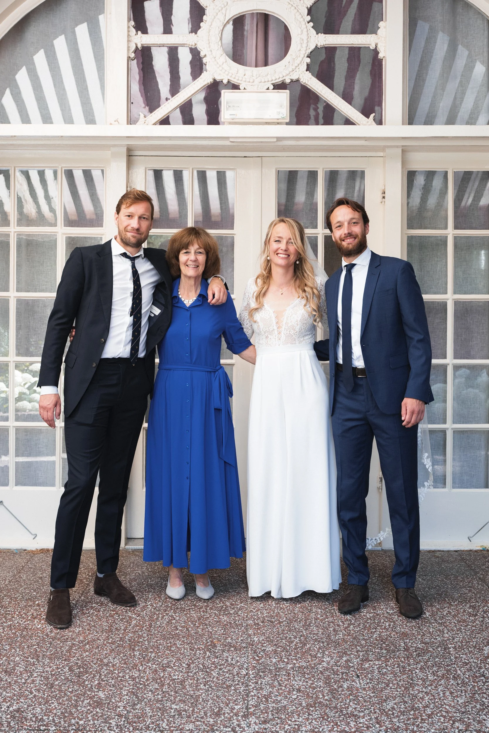 Oxfordshire-Garden-Wedding-Photographer-120.jpg