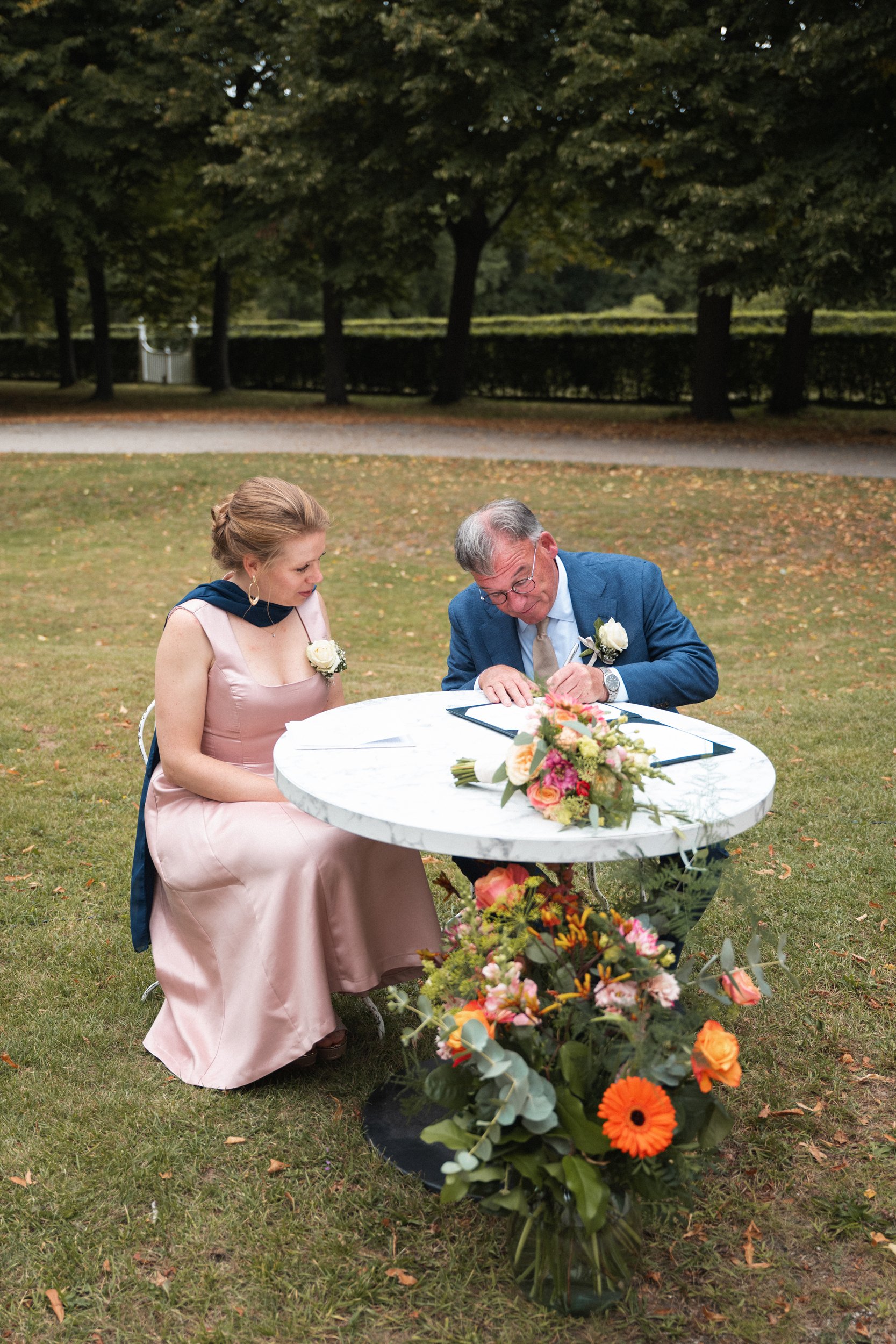 wedding-photographer-northamptonshire-bride-groom-couple-portraits-401.jpg