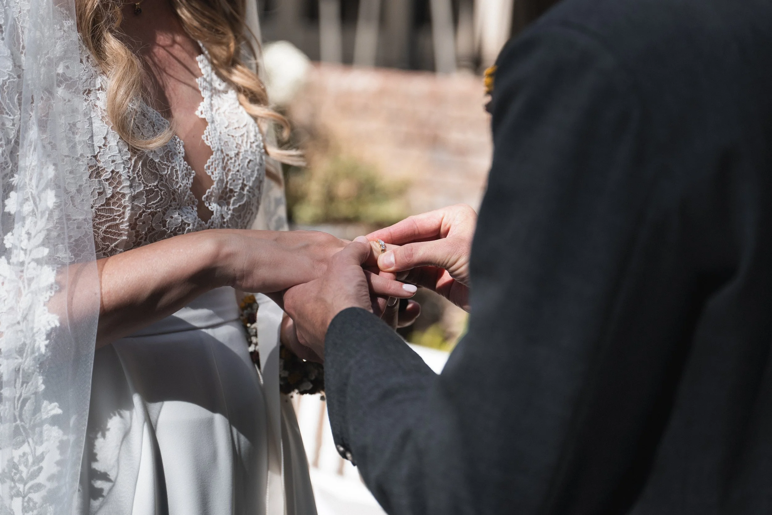 Oxfordshire-Garden-Wedding-Photographer-309.jpg
