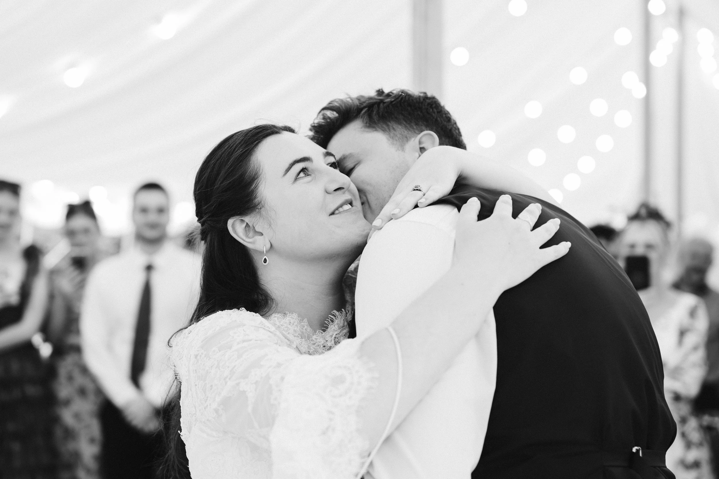 Oxfordshire-Wedding-Photographer-249.jpg