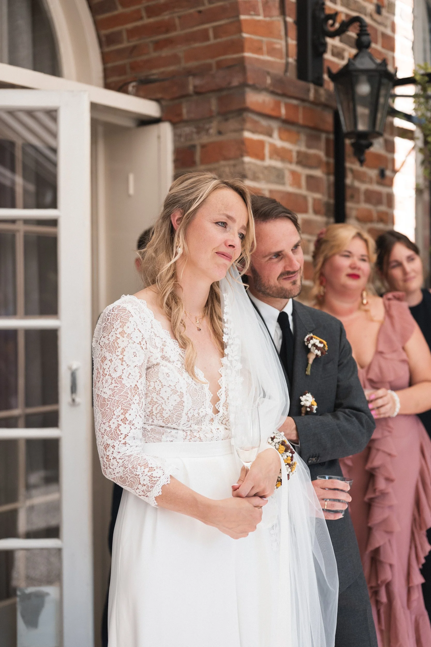 Oxfordshire-Garden-Wedding-Photographer-379.jpg