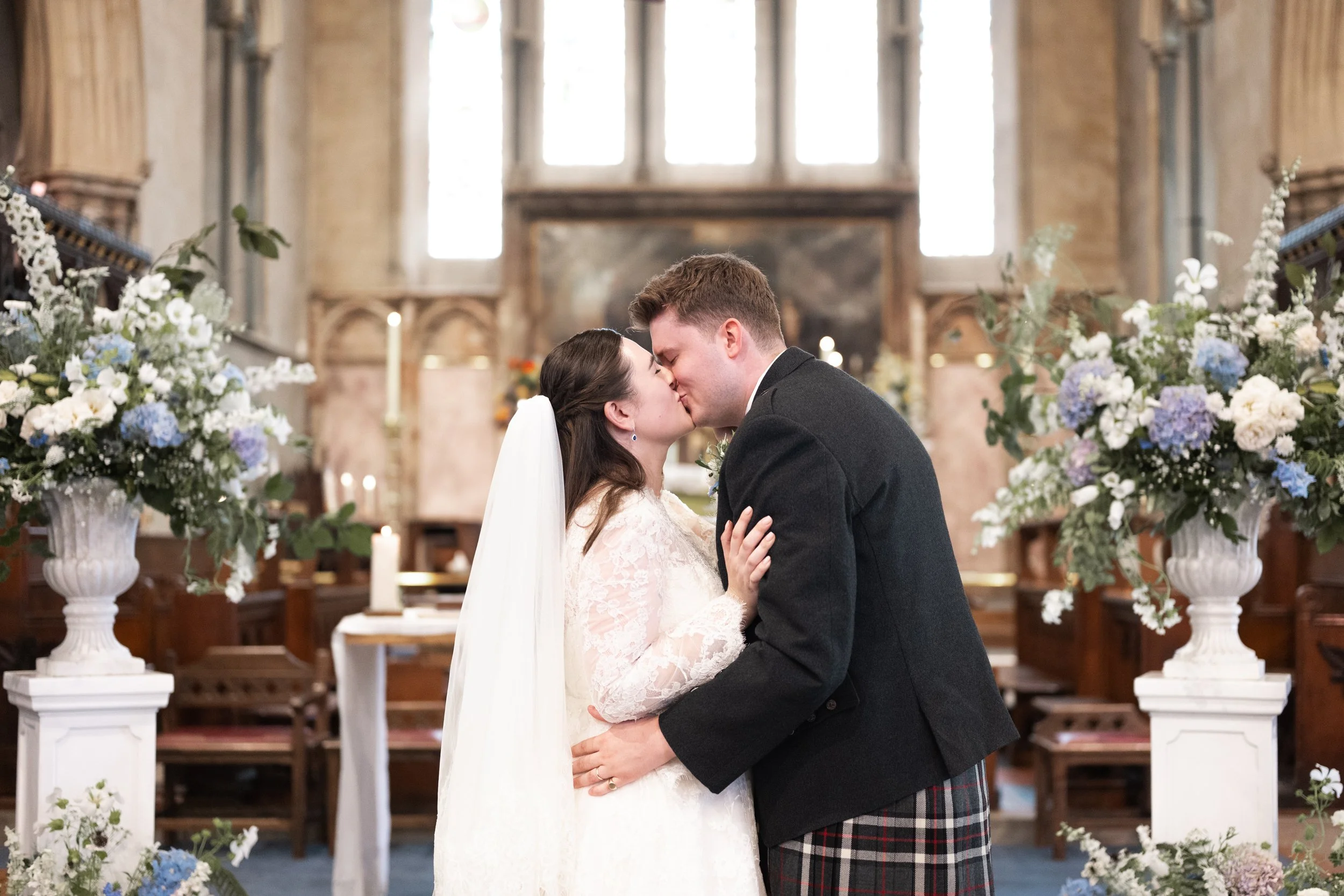 Oxfordshire-Wedding-Photographer-092.jpg