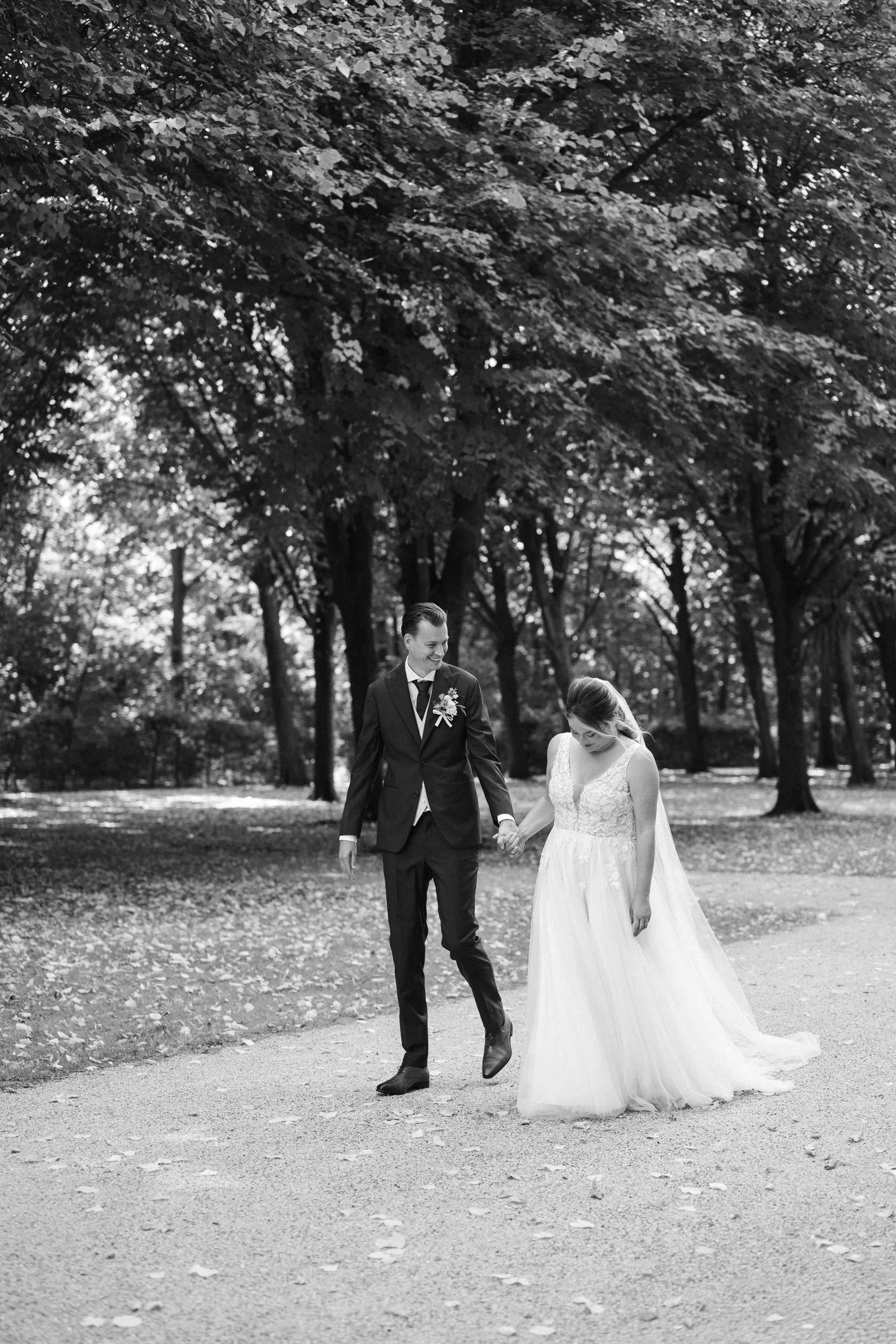 wedding-photographer-northamptonshire-bride-groom-couple-portraits-191.jpg