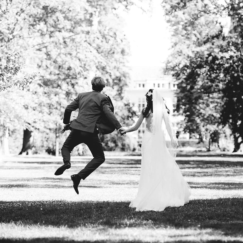Hotel-Wedding-Photographer-2.jpg