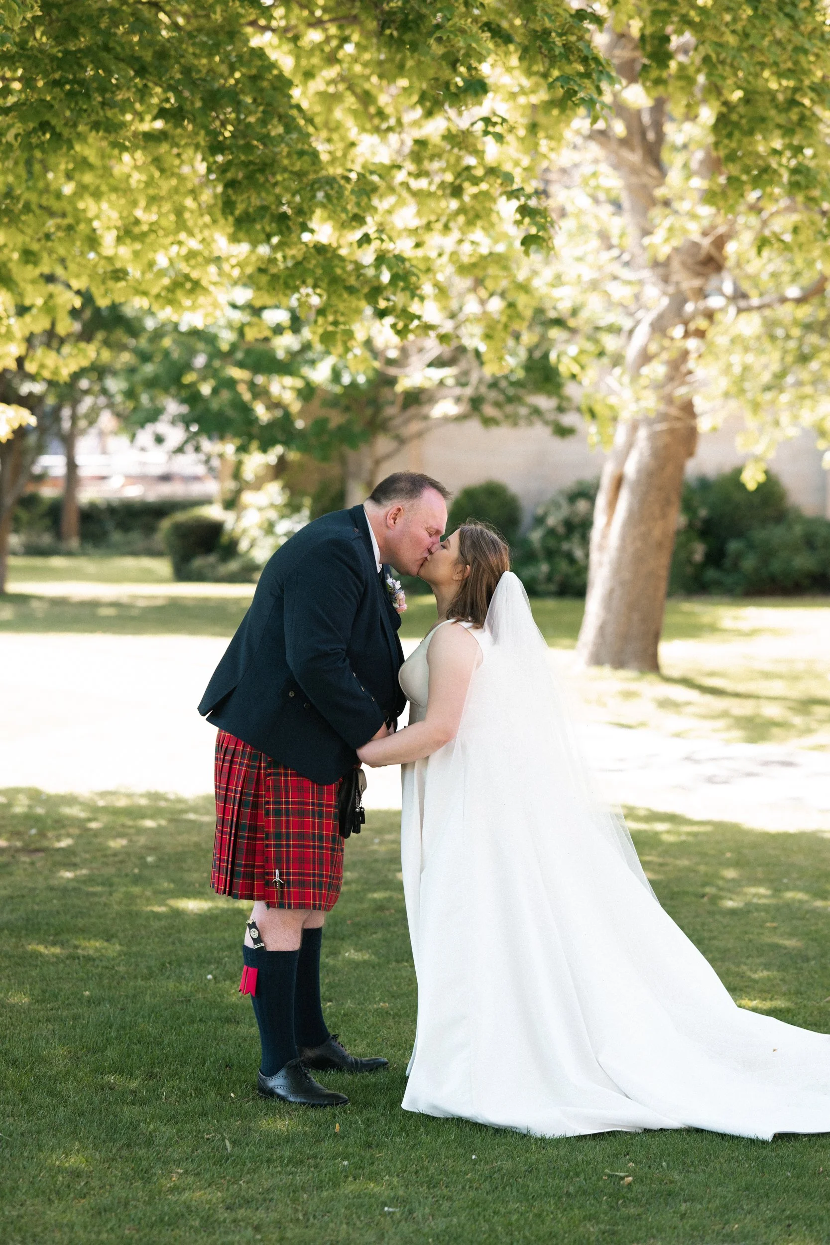warwickshire-wedding-photographer-rugby-school-292.jpg