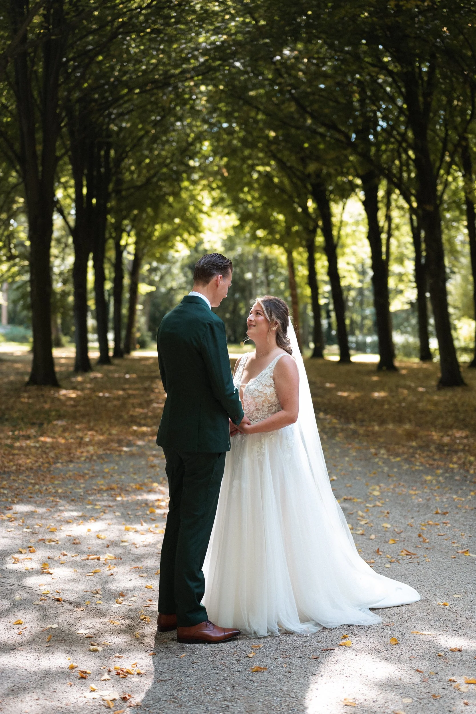 wedding-photographer-northamptonshire-bride-groom-couple-portraits-202.jpg