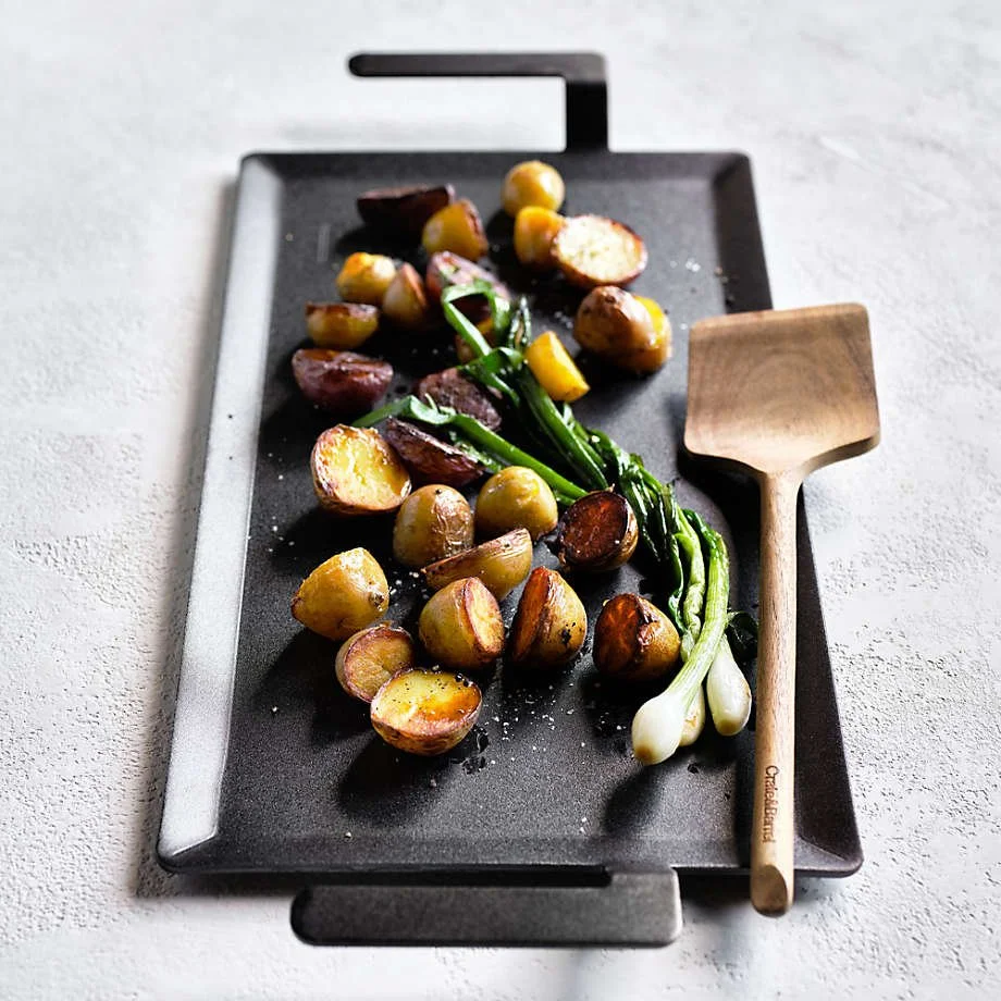 One of the hardest-working pieces in our kitchen. From holiday breakfasts and smash burgers to roasted vegetables and pancakes, it gives everyone a little extra room to cook together. And the best part? You don’t baby it…you season it, and it just ge