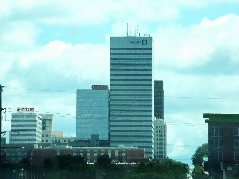 Columbia, South Carolina skyline seen from West Columbia