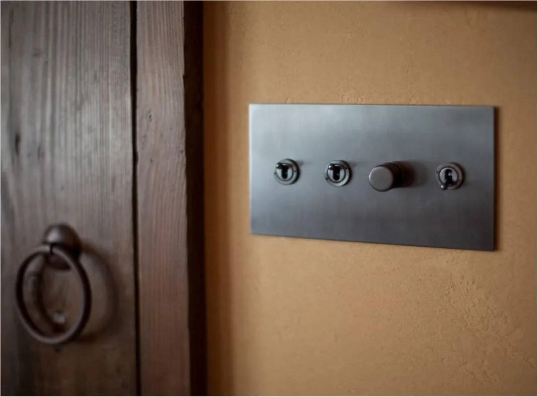 Forbes &amp; Lomax: The invisible detail in architecture and interior design