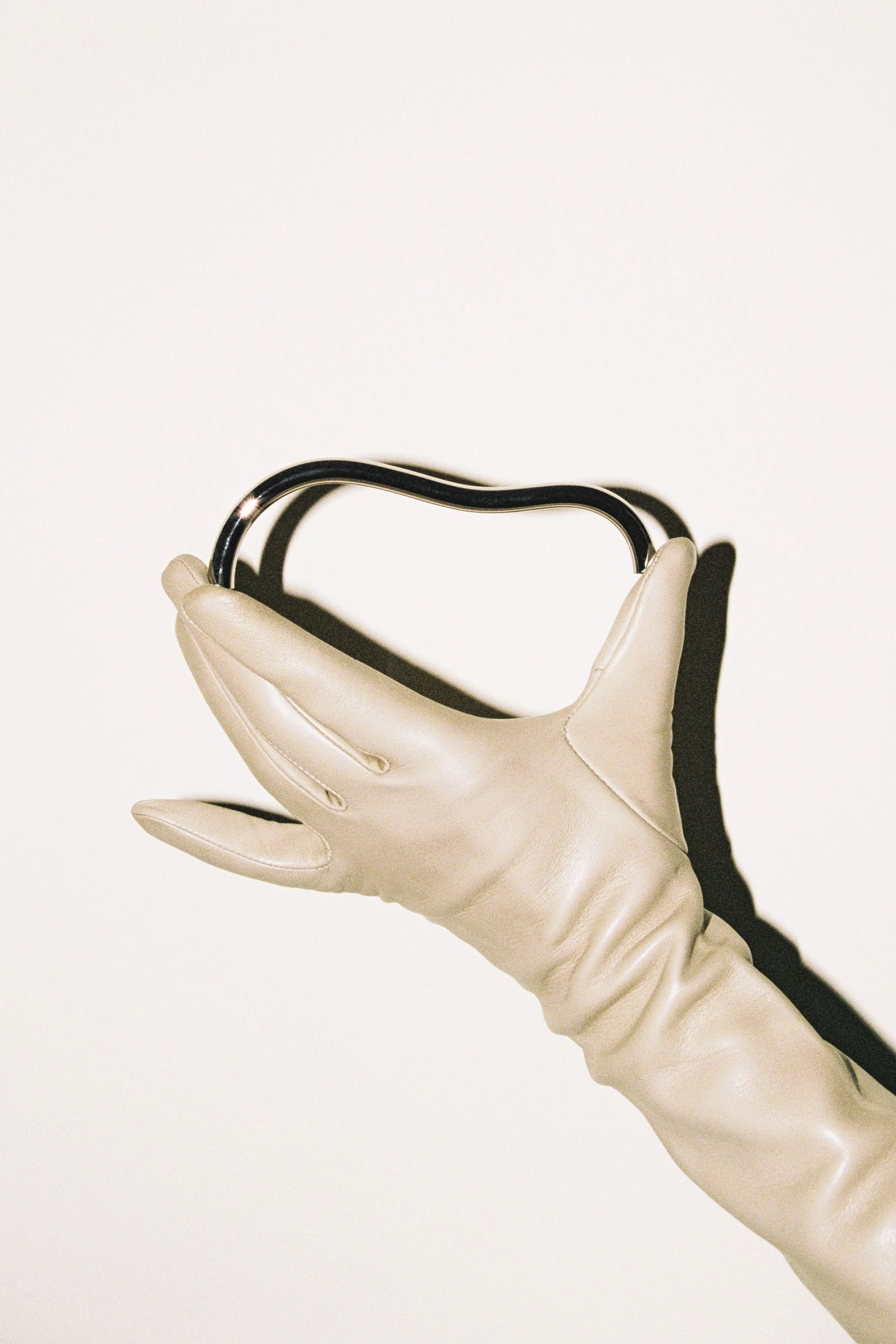 SPACES WITHIN - LIMBER HANDLE - POLISHED NICKEL_GREEN.jpg