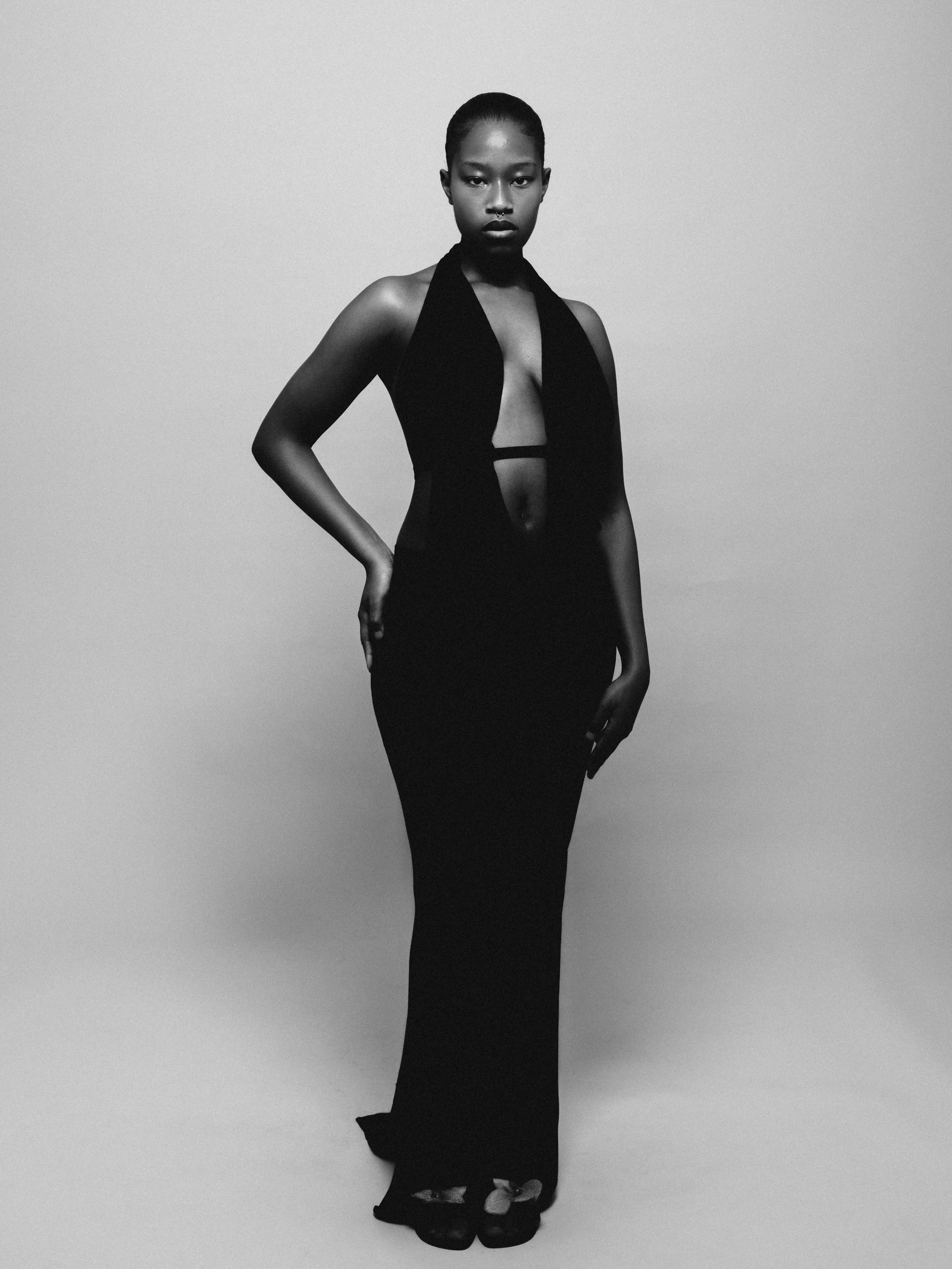 RENT CLUB-LOLA MANSELL-6.jpg