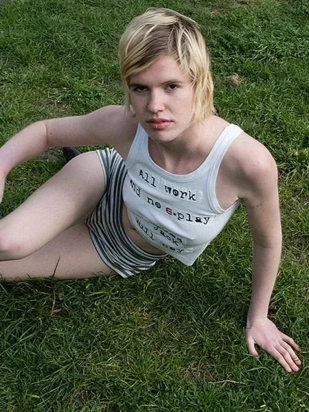 SCARLET THURNER