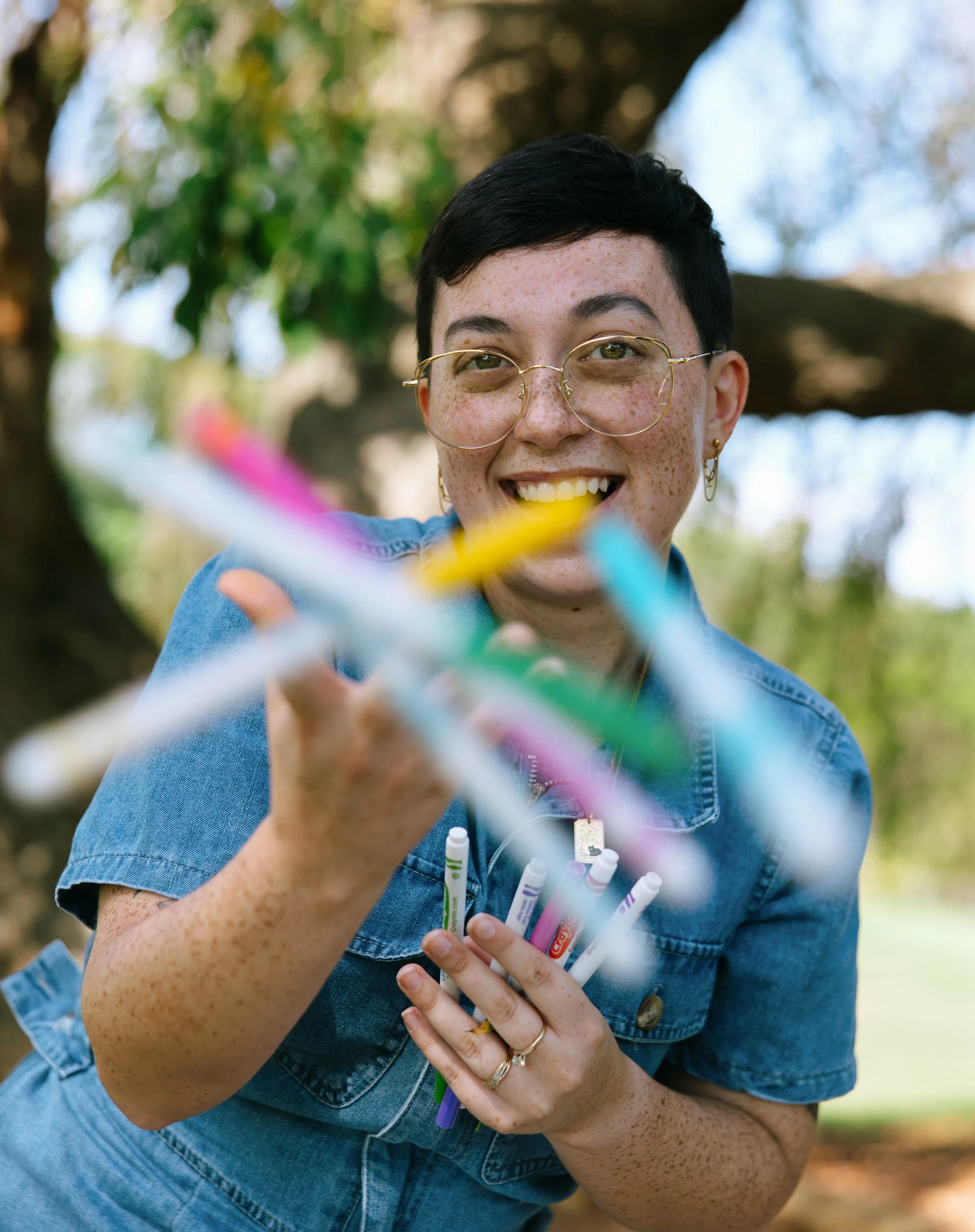 Maryland photography and therapist Kristy Leone is a licensed art therapist that specializes in brand photography for small therapy businesses in Maryland.