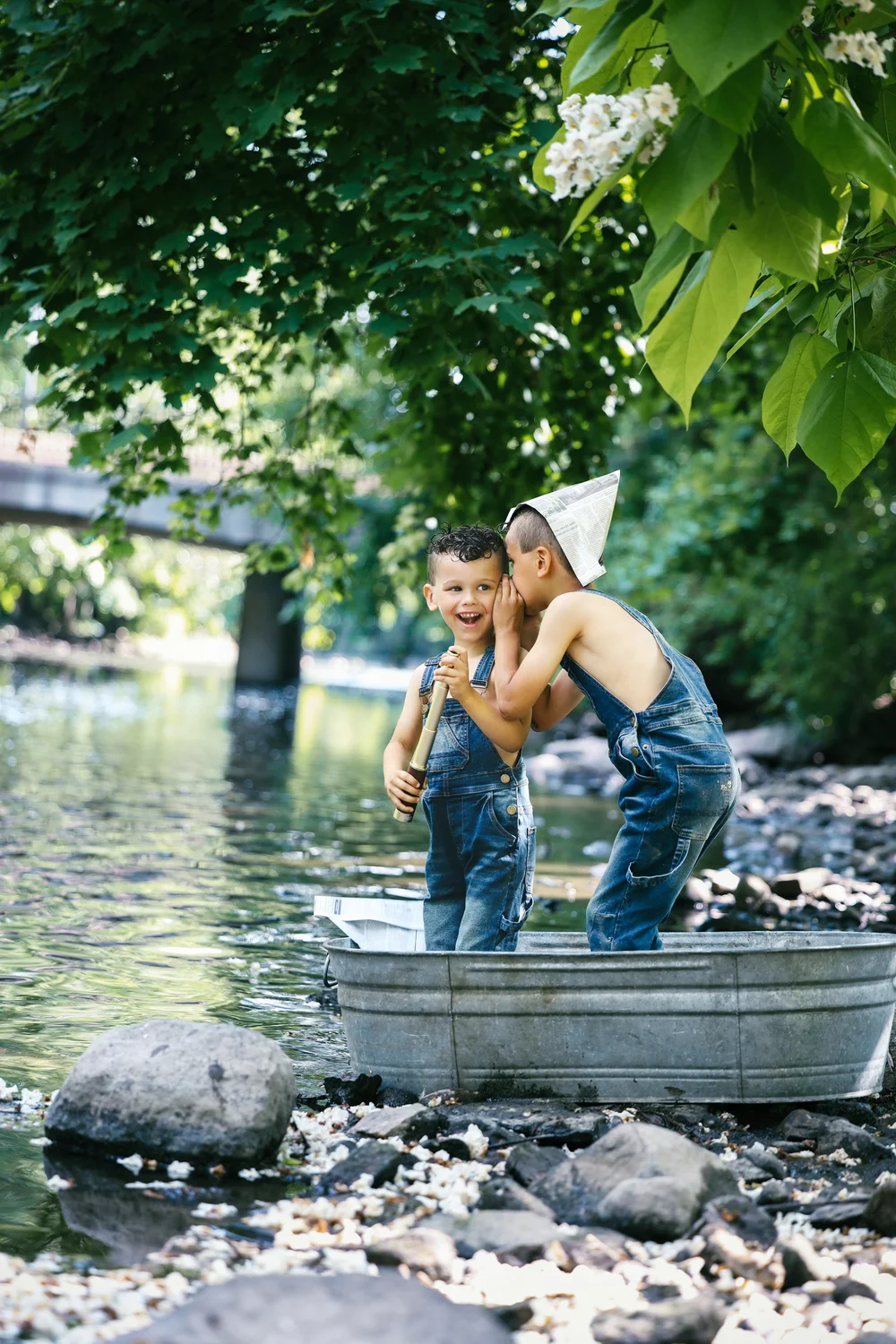 Alicia's Photography Summer Vintage River Mini Sessions