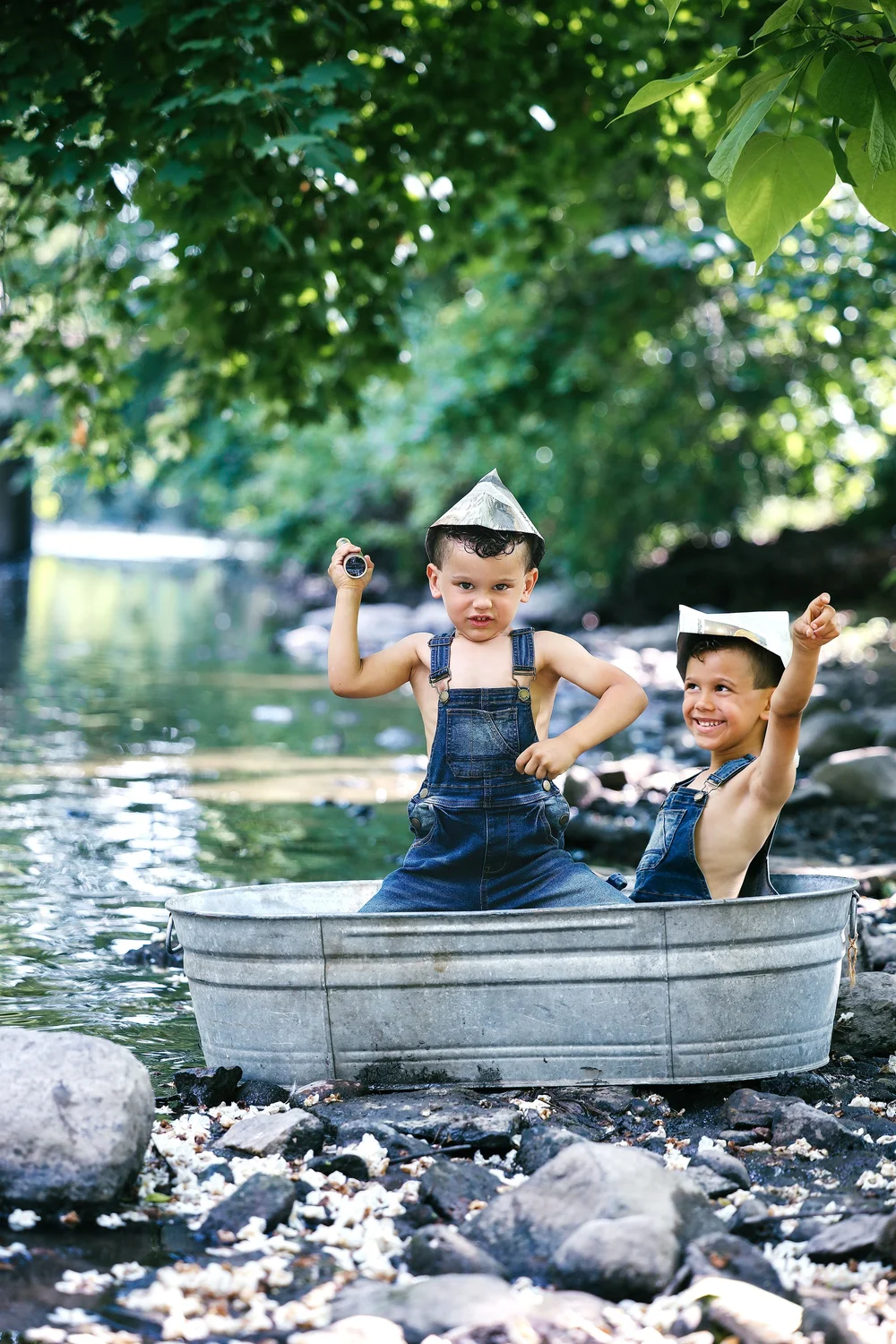 Alicia's Photography Summer Vintage River Mini Sessions