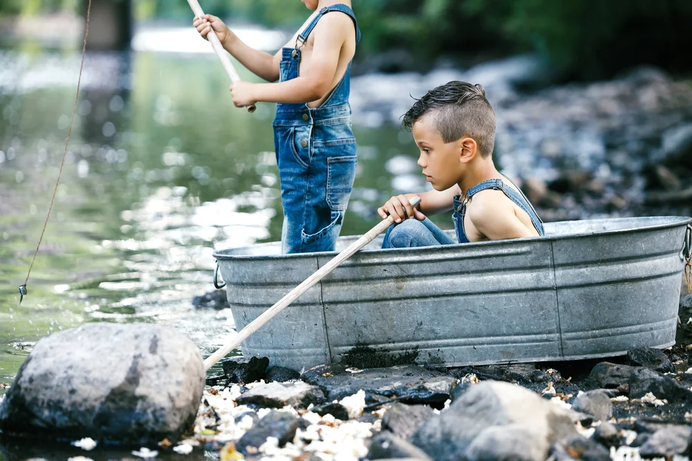 Alicia's Photography Summer Vintage River Mini Sessions