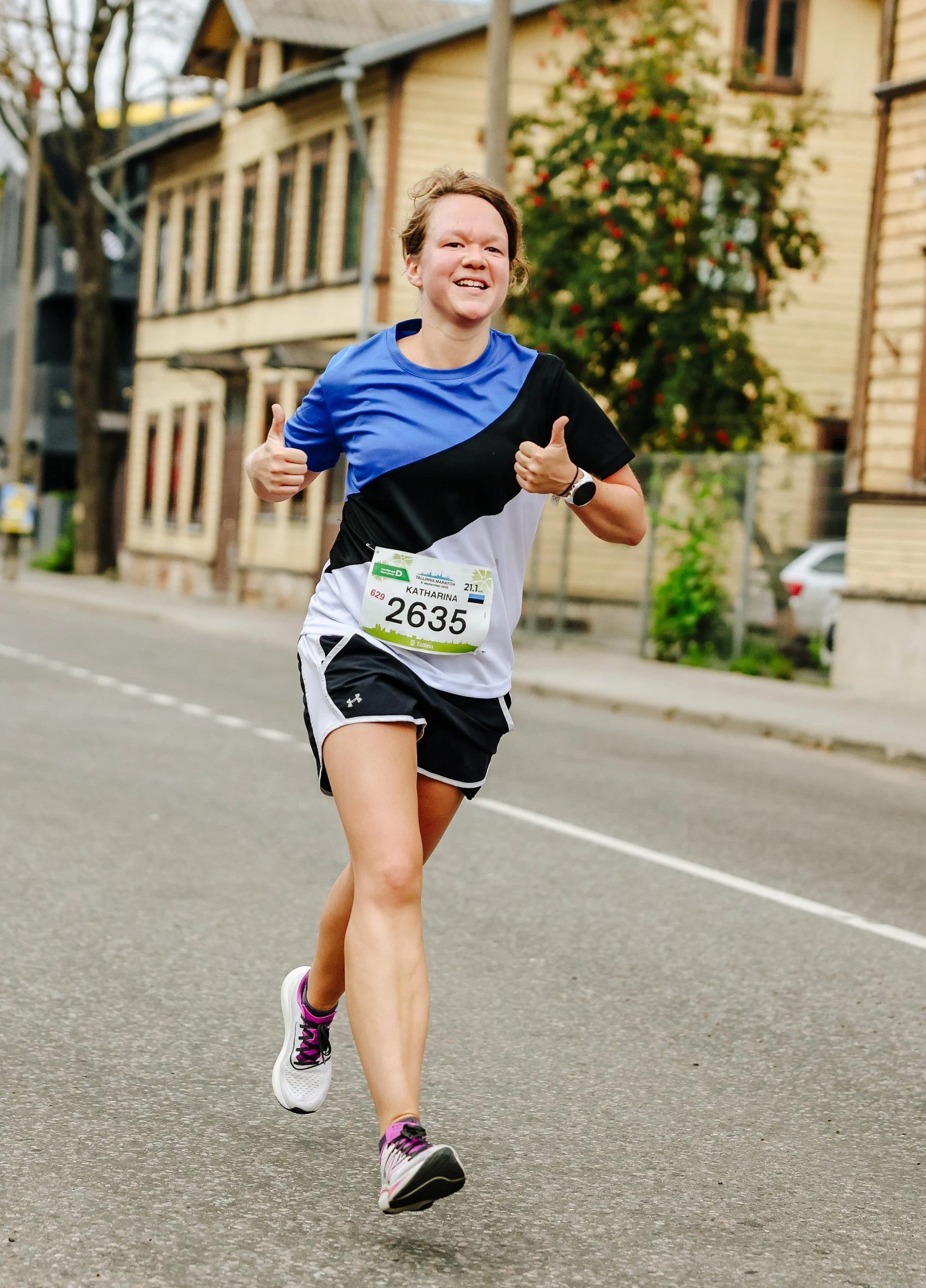 katharina running at tallinn marathon