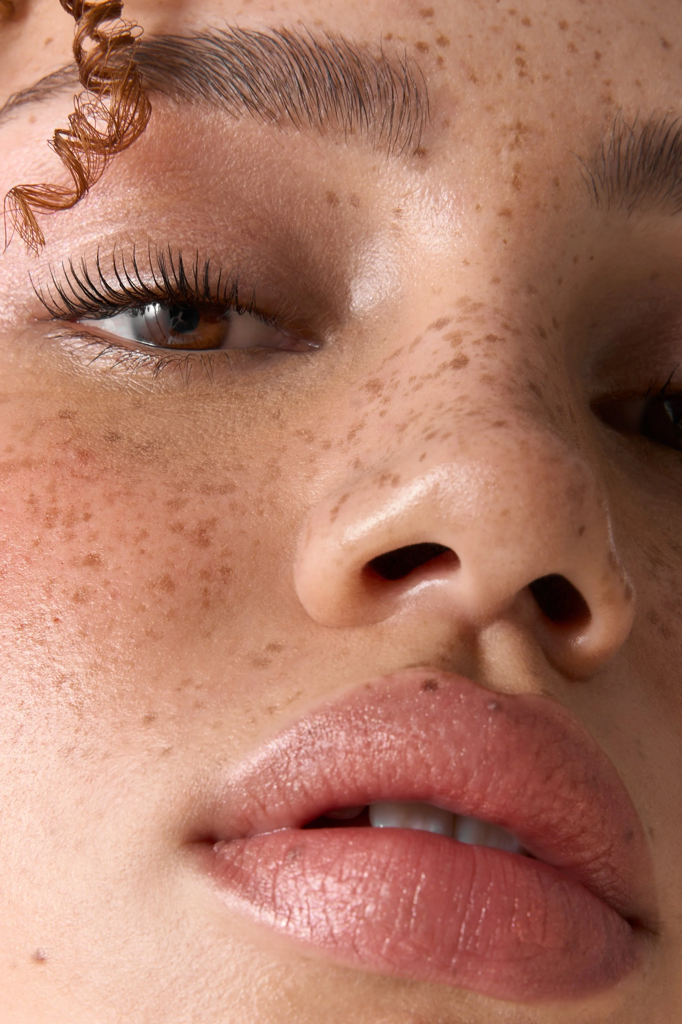 Emily_SimonHengesbach0516 Kopie.jpg