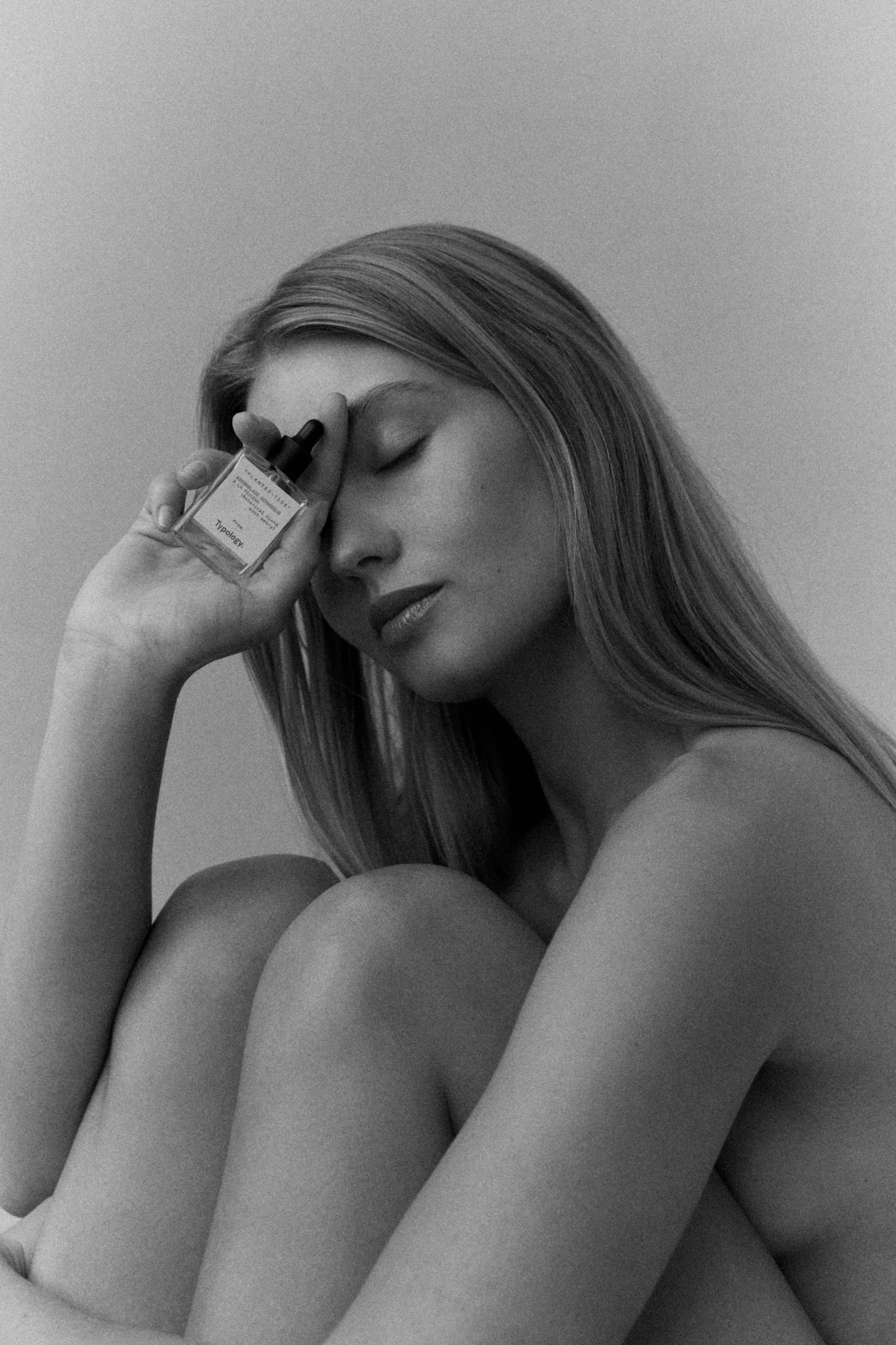 Alisa_SimonHengesbach0506_sw.jpg