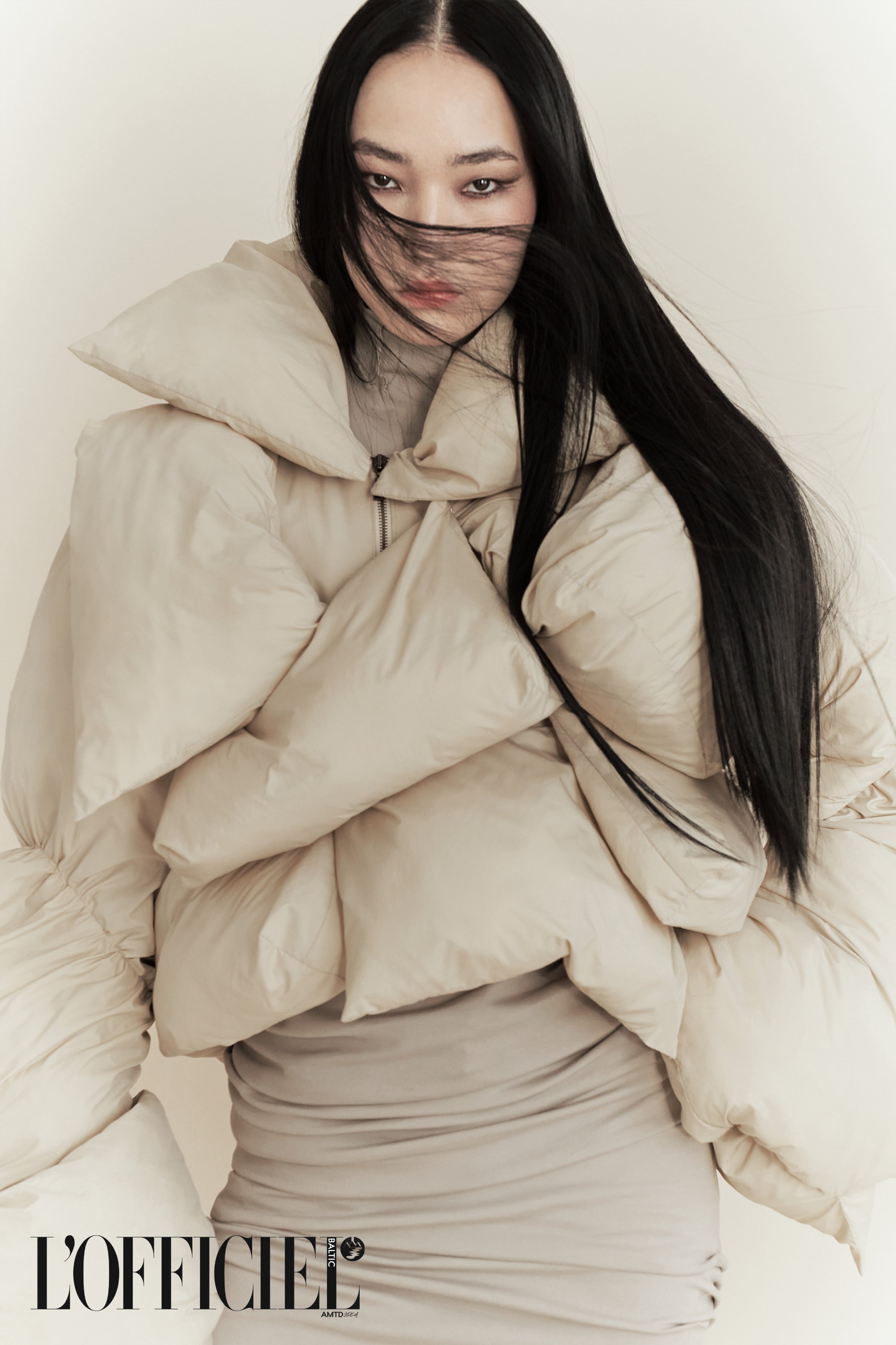 024Look3_Simon Hengesbach_Logo.jpg