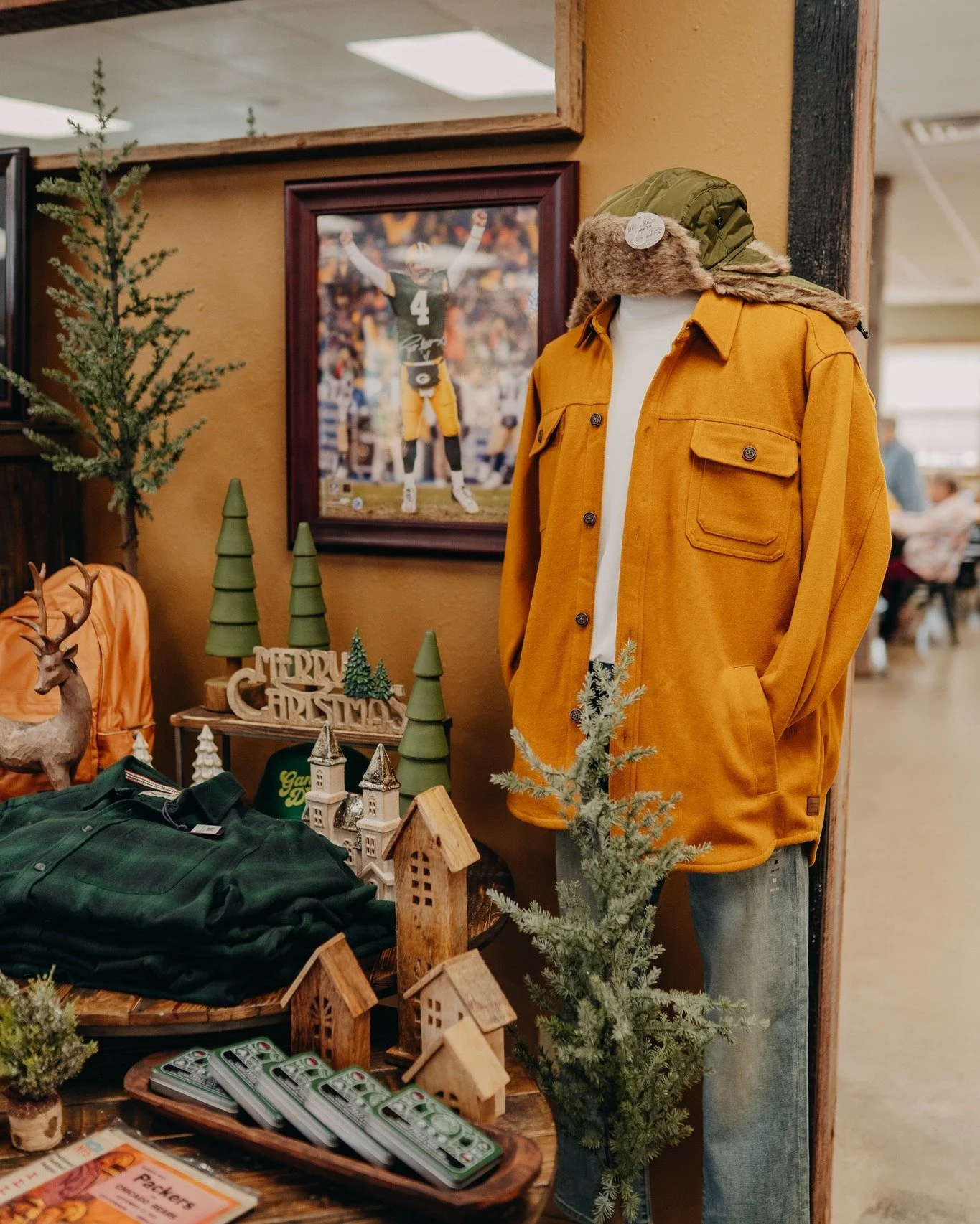 Cue all the warm weather apparel๐
Fall is here, and so are the layers. From cozy flannels to timeless knits, we’ve got everything you need to stay warm—and look sharp while doing it. Stop in and gear up for the season in style.
#JohnSc