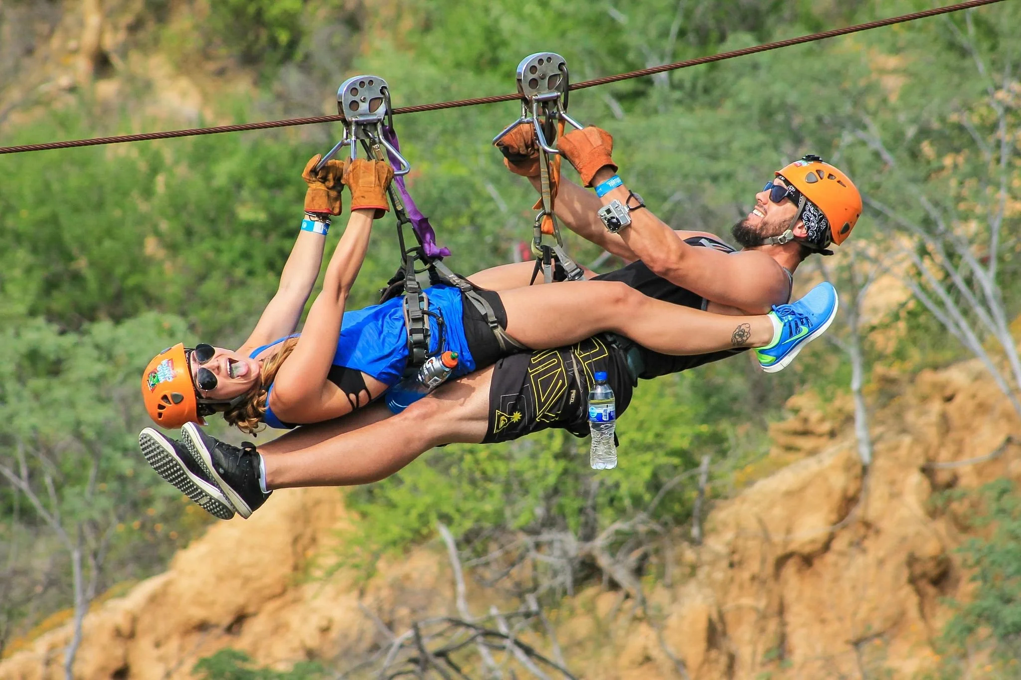 Los-Cabos-Monster-Zipline-Couple-Together-id1514-Oct-14-2022-003.jpg