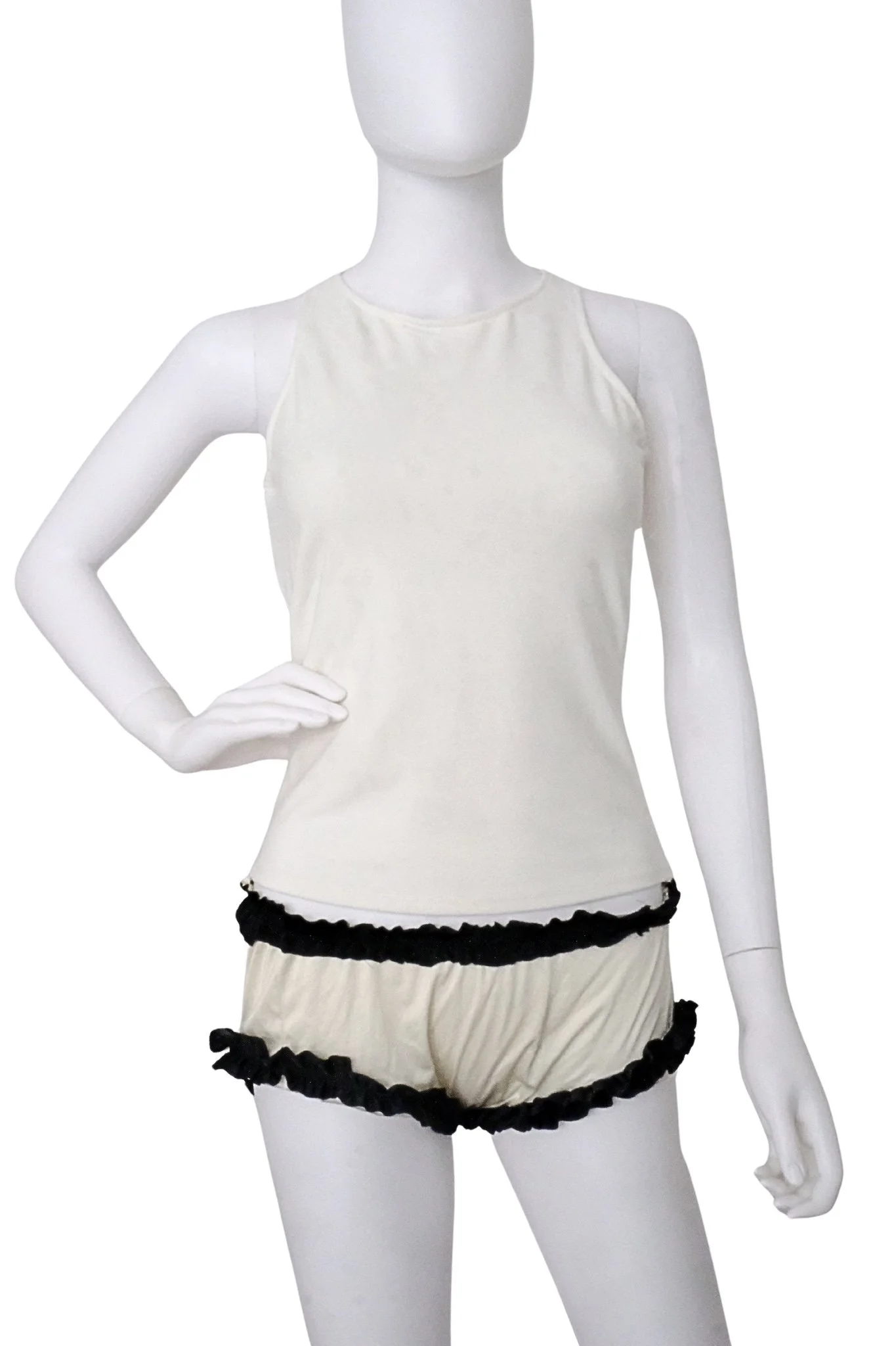 Hidden teardrop. Tank (S)