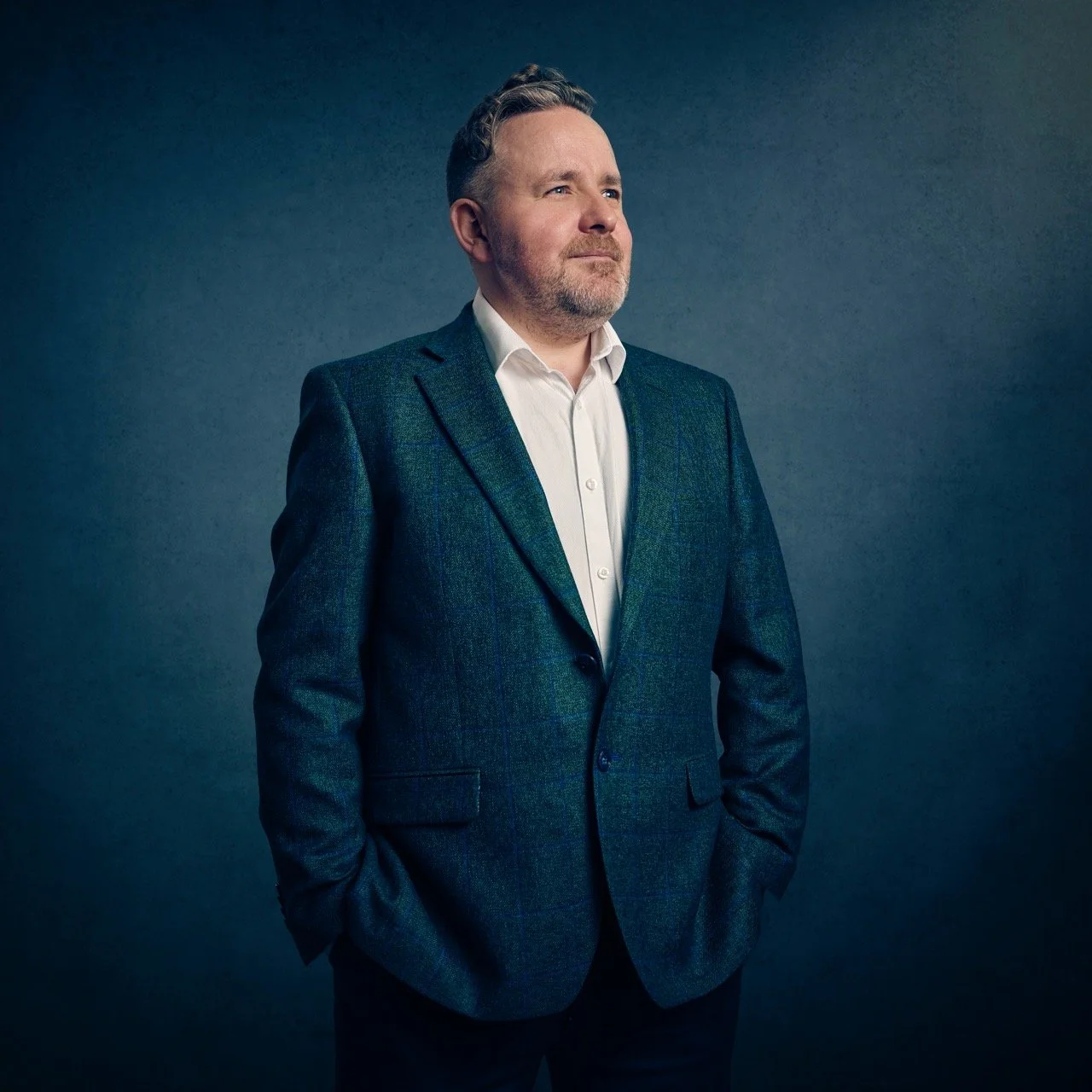 contemporary portrait, portrait of entrepreneur, modern business portrait uk, advertising portrait, headshot edinburgh, headshot Scotland