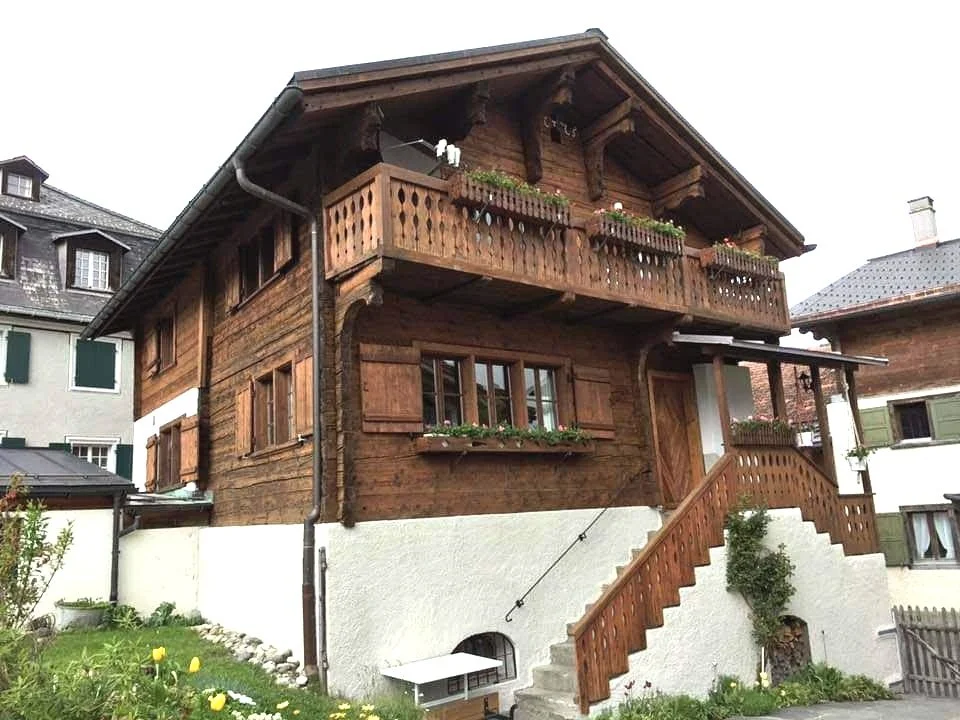 Fassadenrenovation Surselva