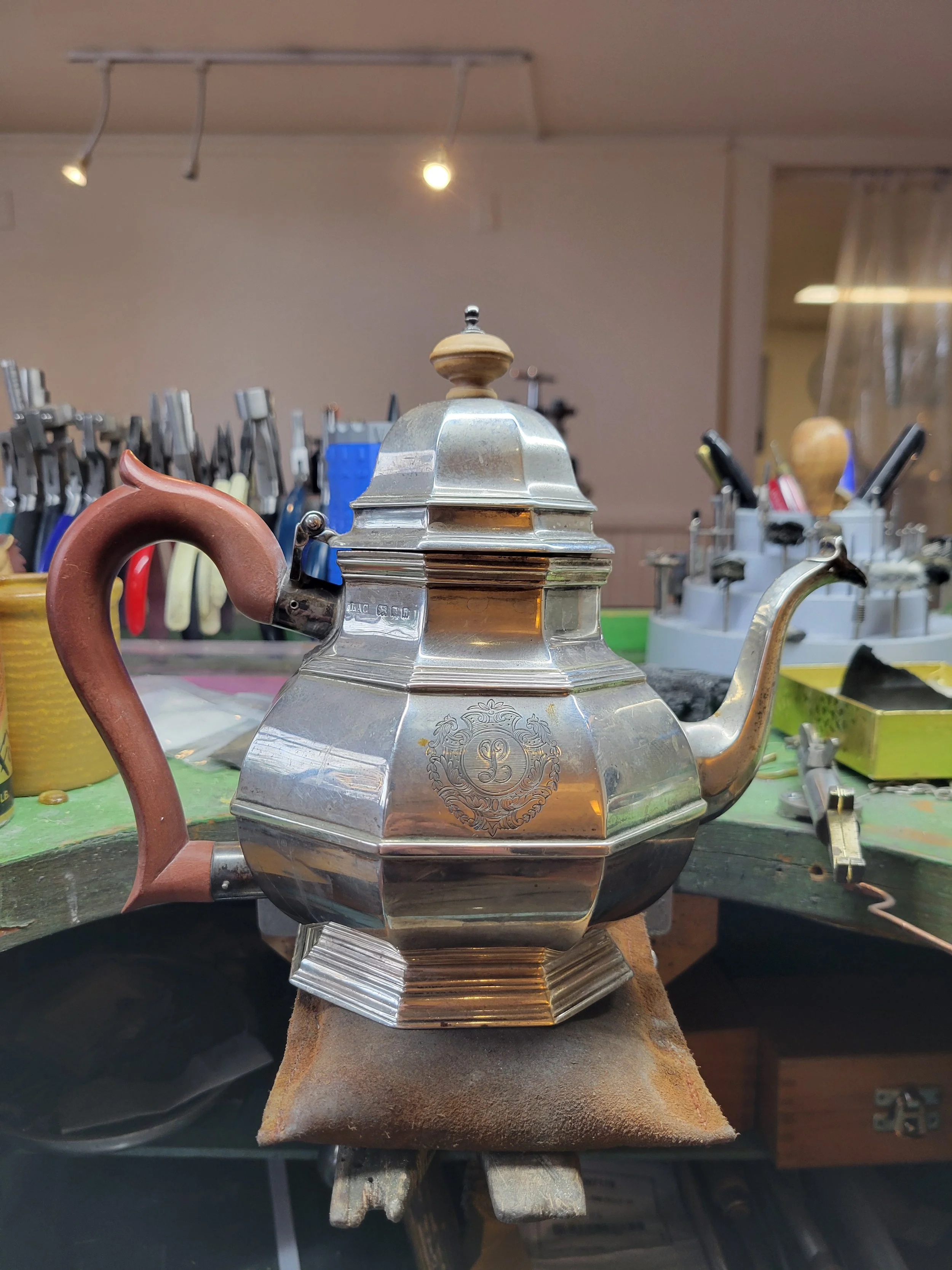 Vintage Chrichton Kettle in for repair to secure handle to body. 