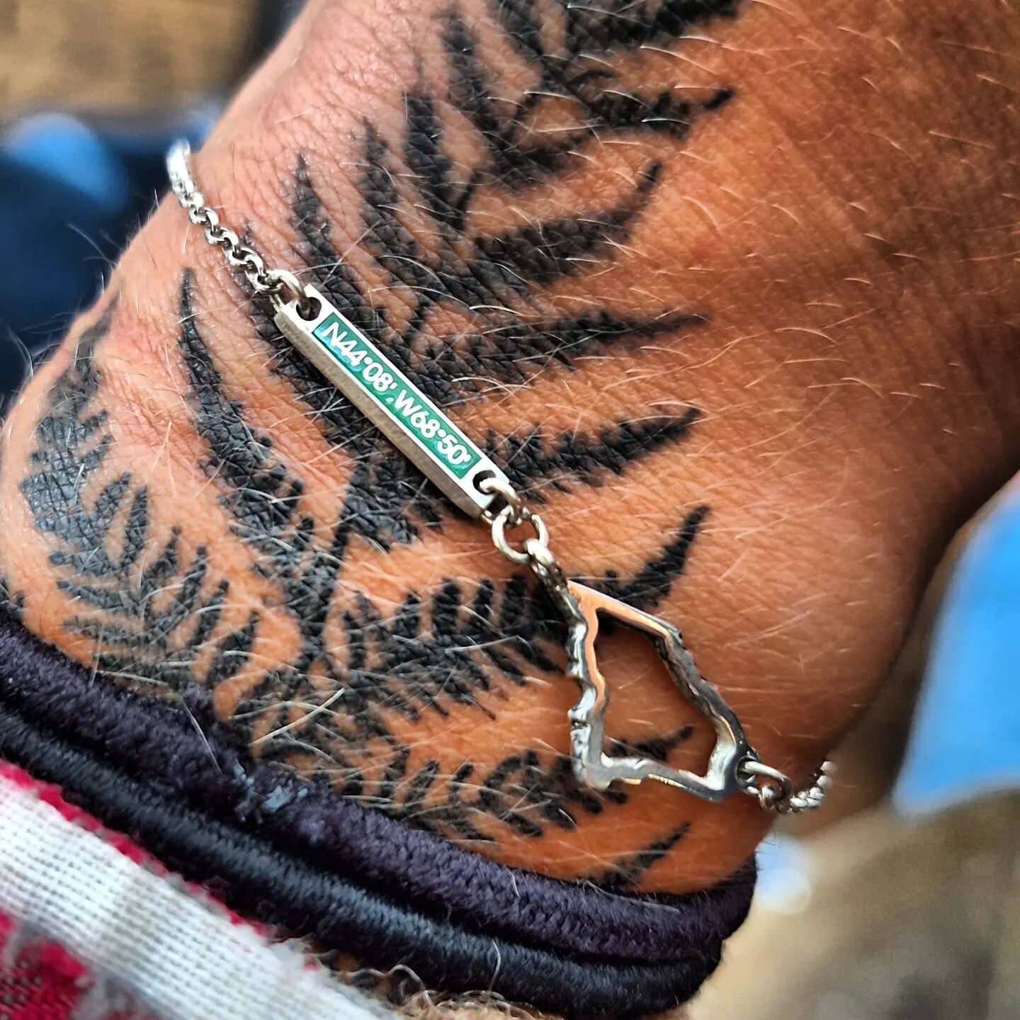 A custom coordinates bracelet with our house Maine charm is out in the wild! I love how the coordinates have meaning for the wearer, if you know, you know! #coordinates #coordinatejewelry #northhaven  #rocklandmainstreet