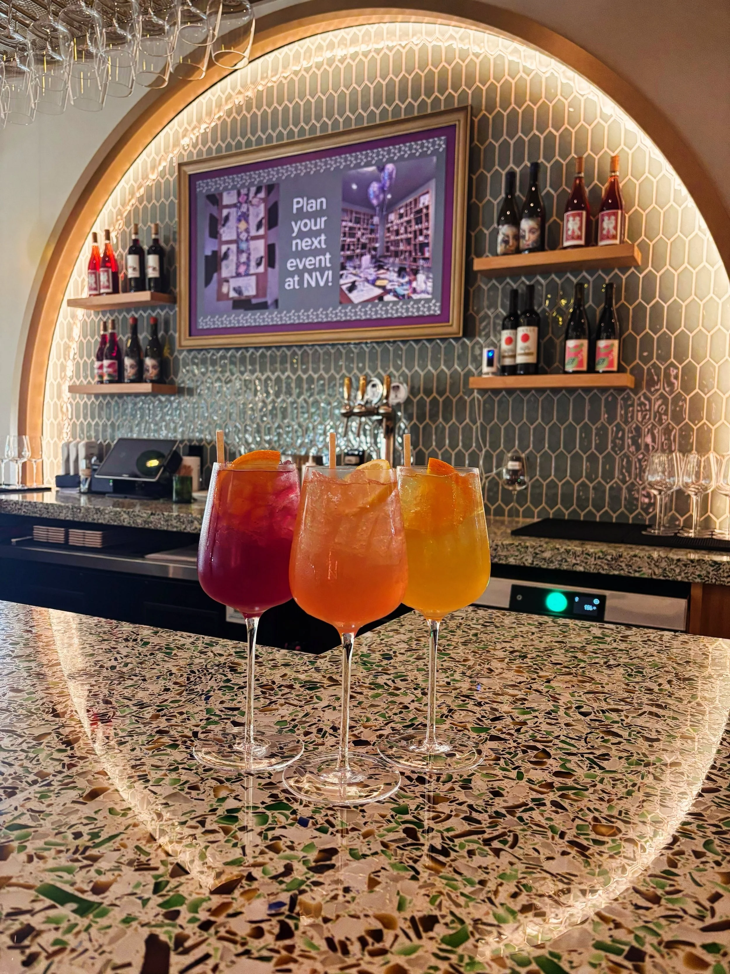 Meet the Spritz Squad. 😎 #spritzoclock🍹#nvdeverano🍷 #pourdecisions 🍊 #prettyinpink 🍓