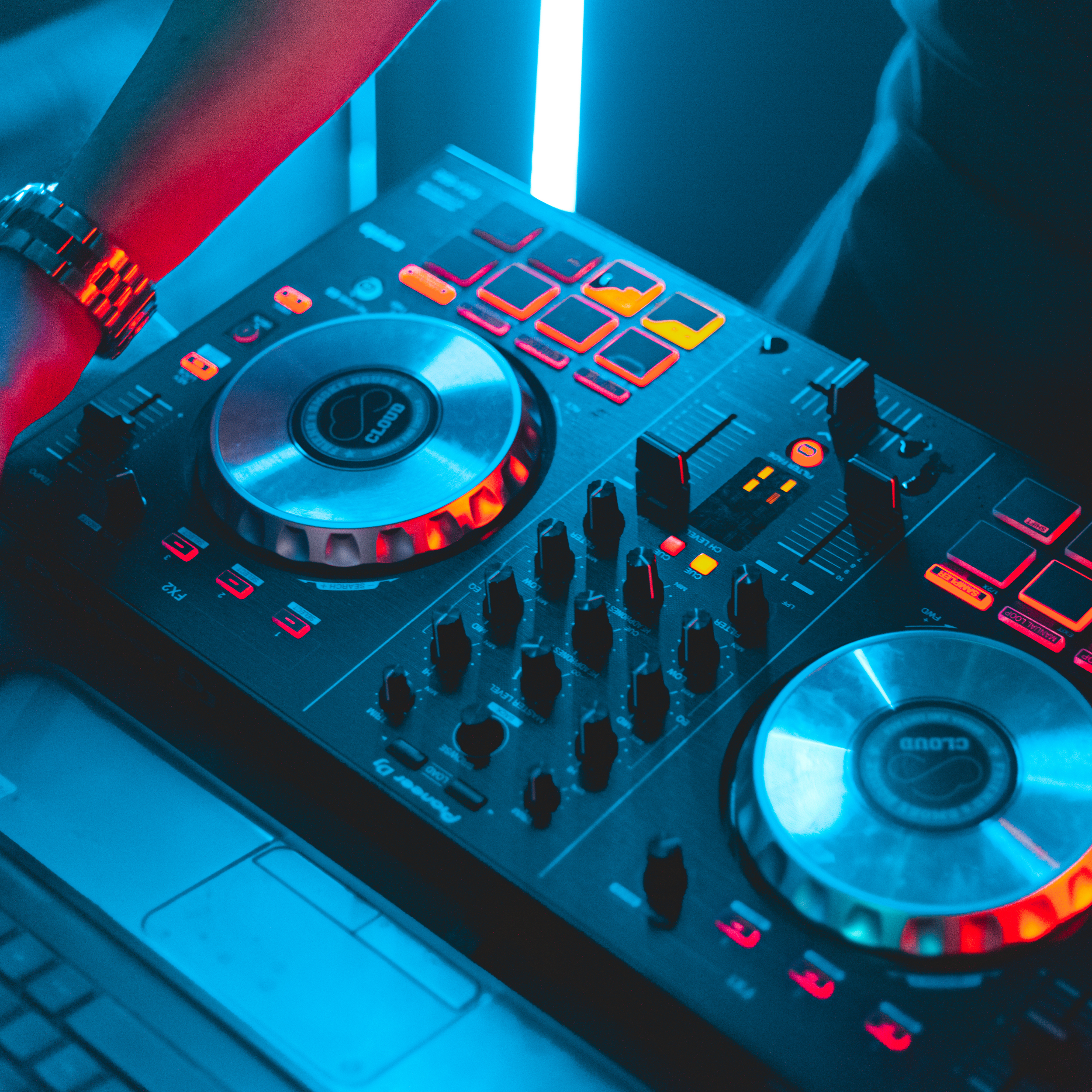 Taking Control - Full Stack (Dry)