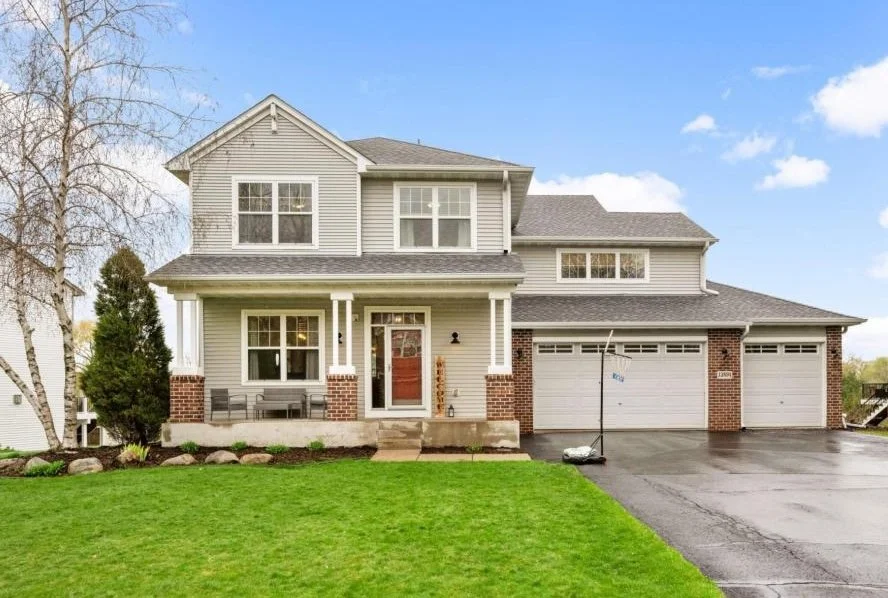 autumn front of home.jpeg