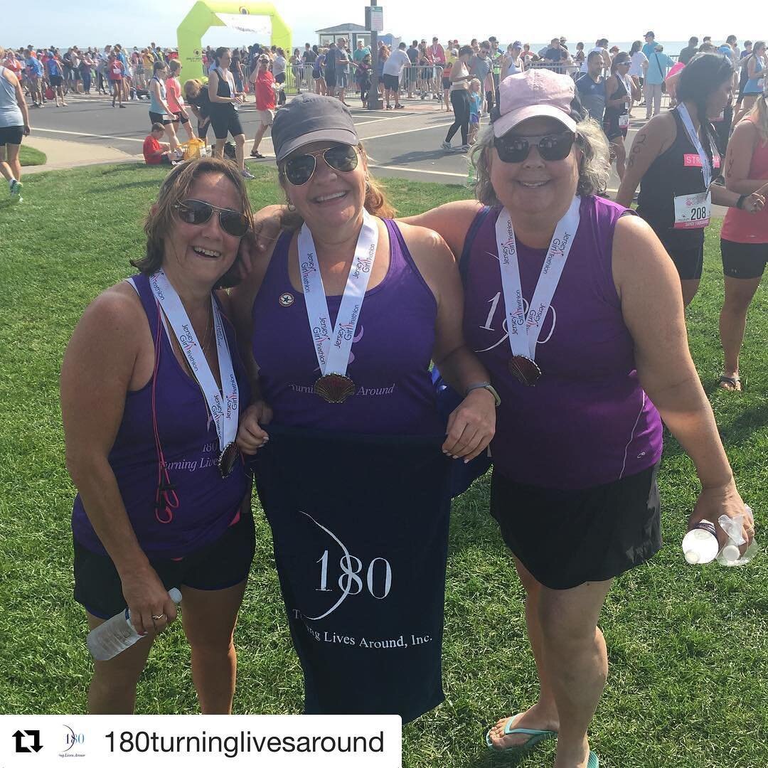 #Repost @180turninglivesaround (@get_repost)
・・・
Thanks @splitsecondracing ! Jersey Girl Race was a blast! Thank you for including us as the beneficiary. #180turninglivesaround  #domesticviolence&bull;
&bull;
&bull;
#JerseyGirlTriathlon #swimbikerun 