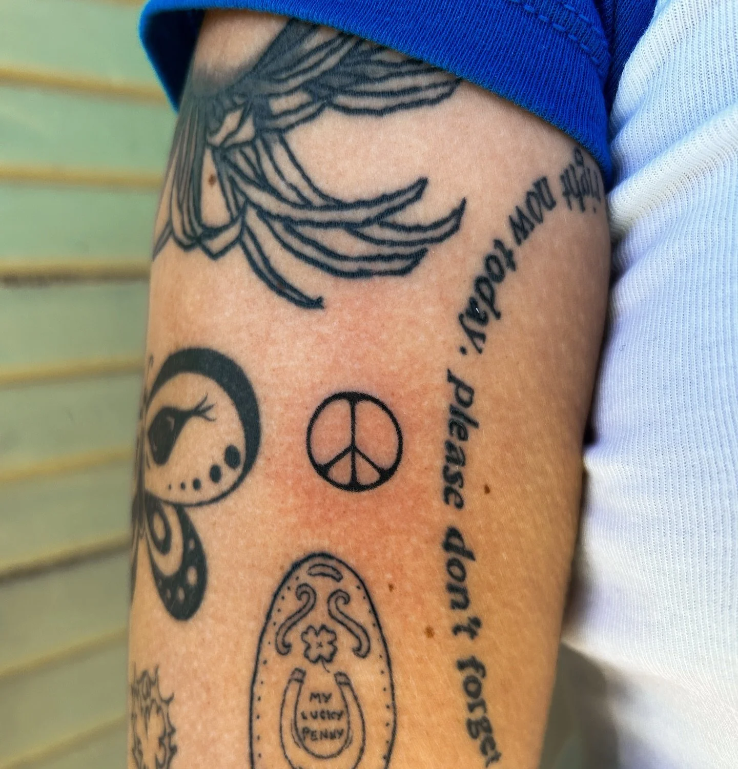 Peace and love 🫶 I&rsquo;m literally so peaceful ✌️