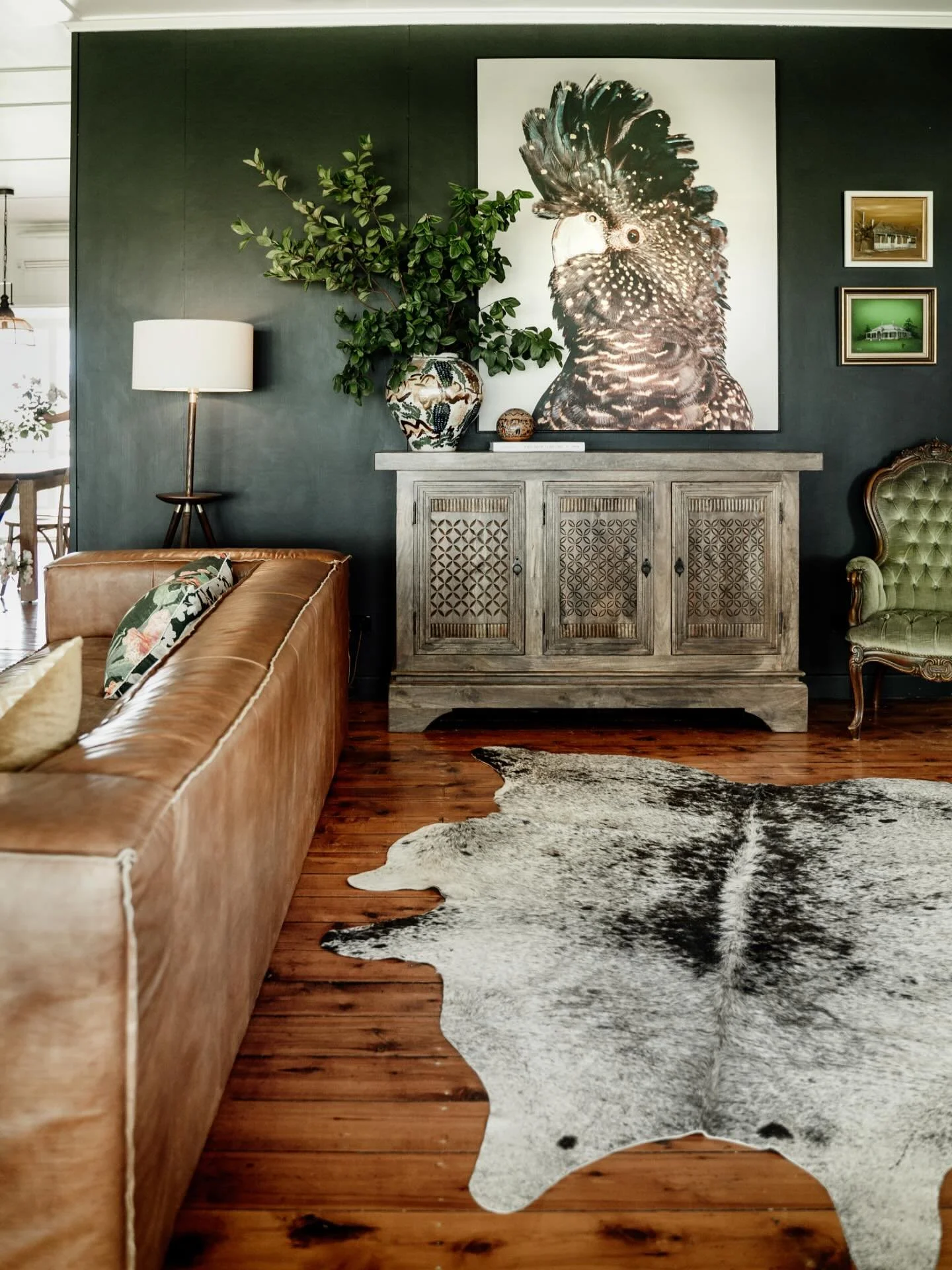 In tomorrow&rsquo;s REVIVE newsletter, I&rsquo;m diving into something we don&rsquo;t talk about enough in interiors: 
using all five senses to create your space - not just your eyeballs.

Because a room can look beautiful and still feel flat&hellip;