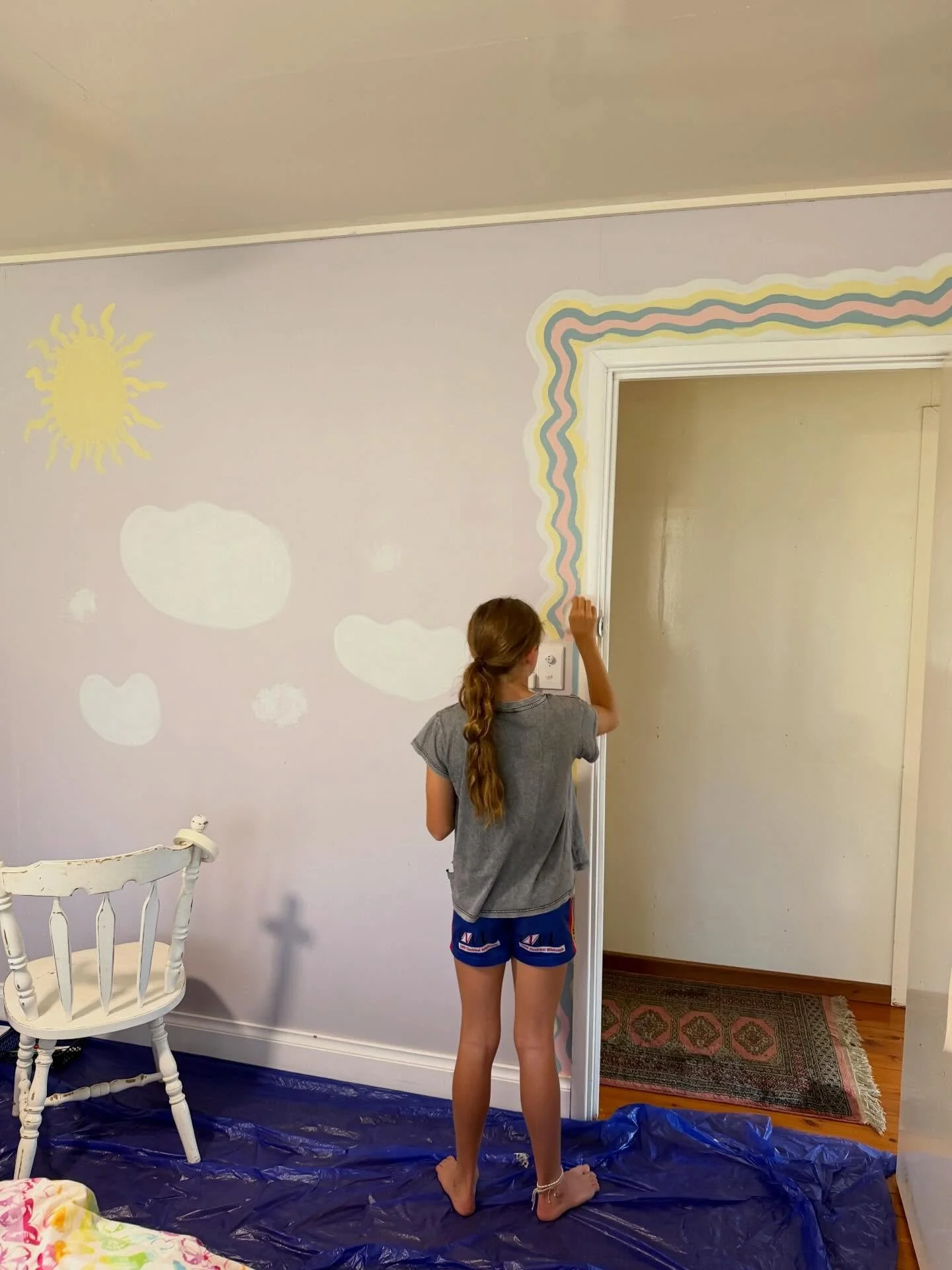 🐣Easter Week in the Bush Blog | By Little Miss 10:

- Decide on Friday morning it&rsquo;s time to collect all of mum&rsquo;s test pots from the laundry and paint the house again 💫
- One in all in at the motocross on Saturday
- Sunday morning calls 