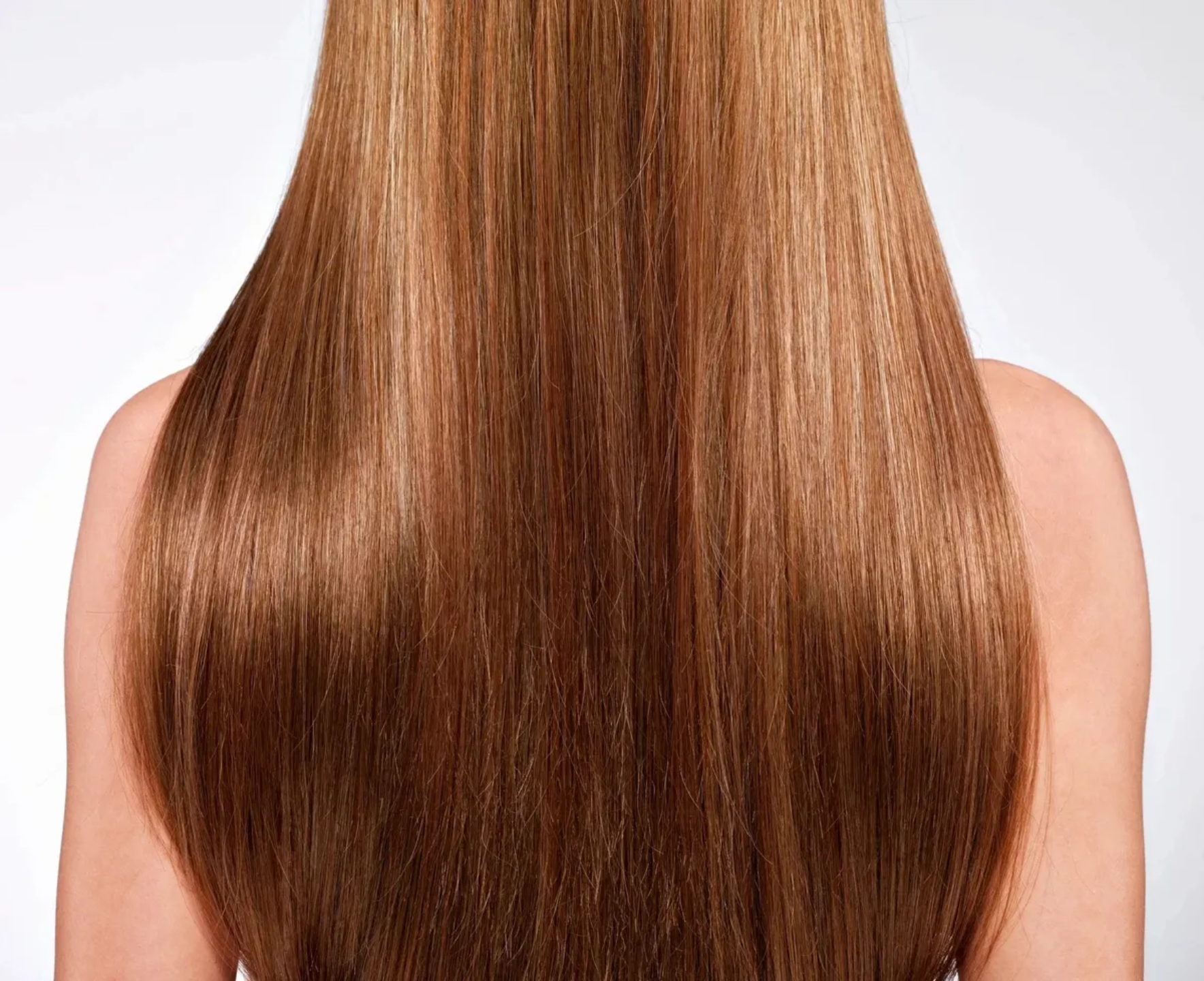 auburn straight haired serum model Studio-Project.png