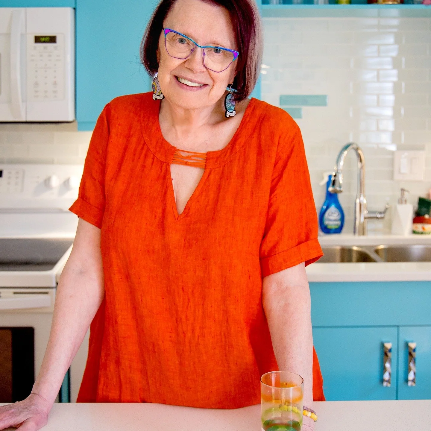 Received an opportunity to work with a dear friend who I met over 20 years ago when I was just starting my photography company and was working part time at a well known metaphysical bookstore.

Lesley Francis has accomplished many things in her lifet