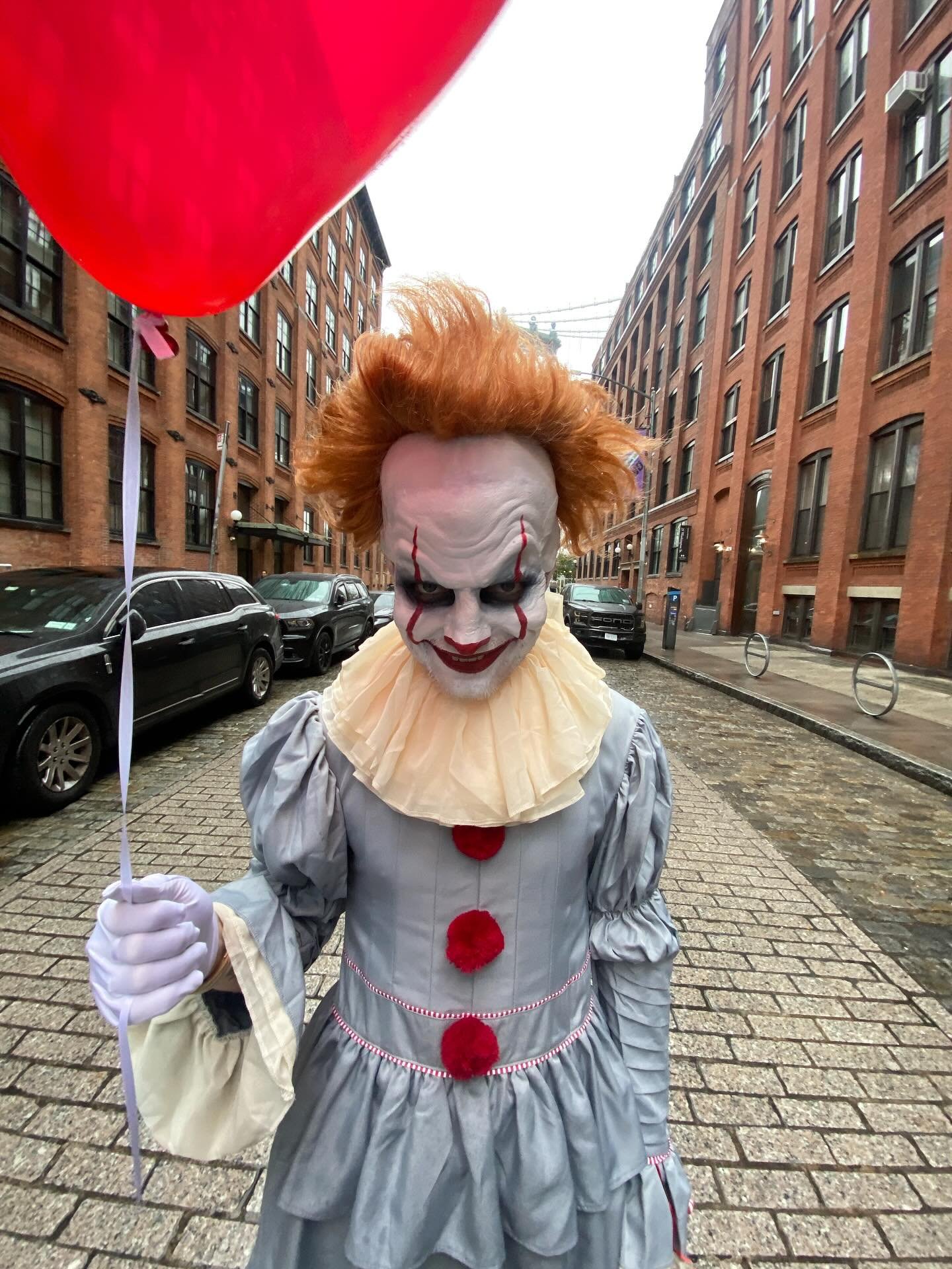 I&rsquo;m in love with the shape of you(r forehead) 🎈 Ed Sheeran as Pennywise @teddysphotos 

Sfx assist @flyvee
